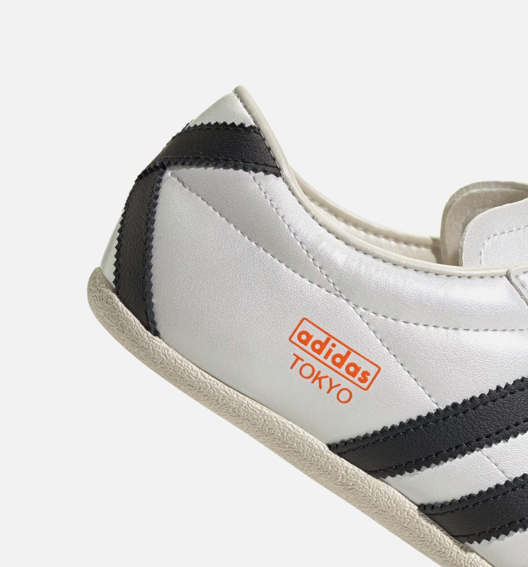 adidas Tokyo Womens Lifestyle Shoe - Zero Metalic/Core Black/Off White