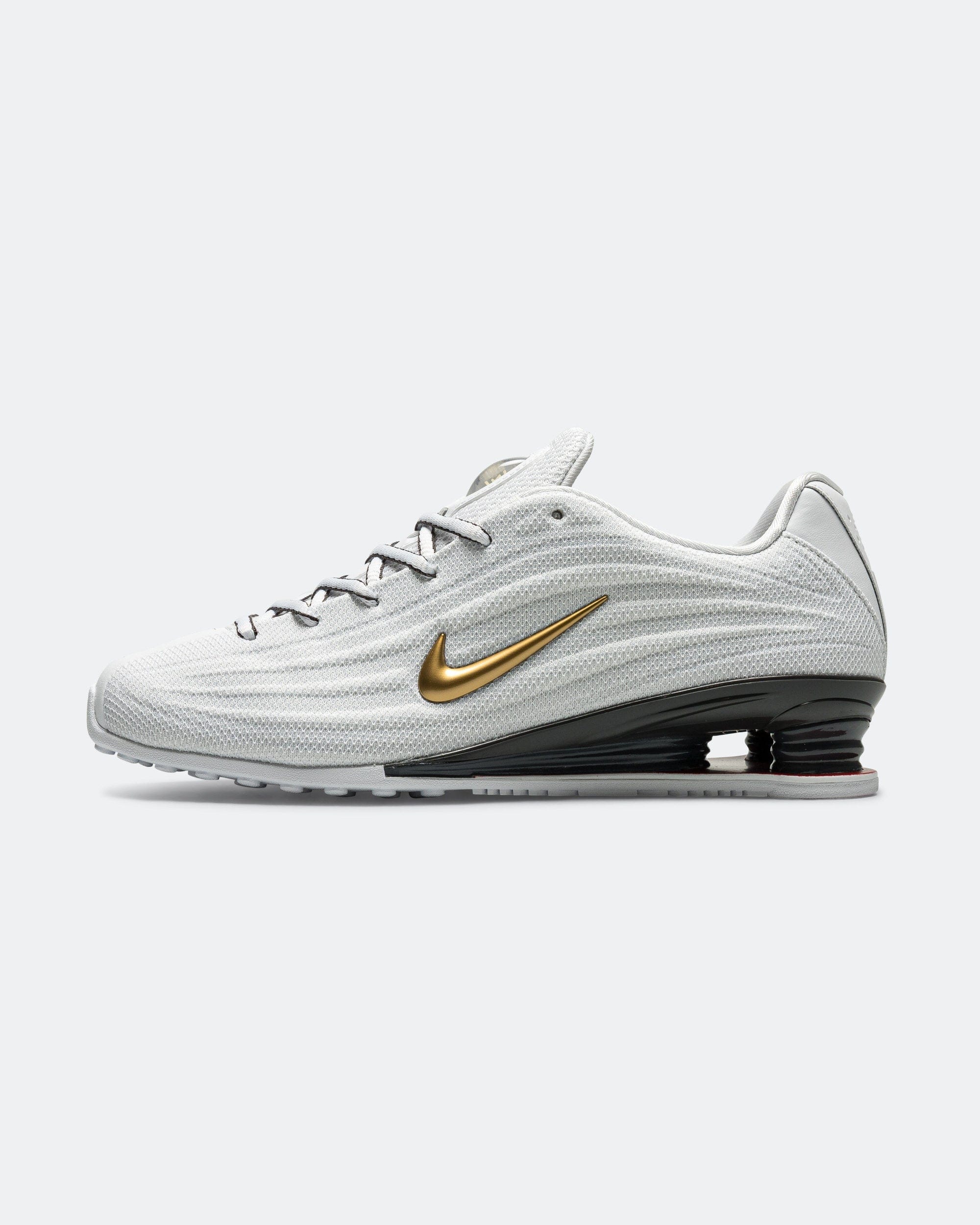 Nike Womens Shox Z - White/Metallic Gold - Varsity Red