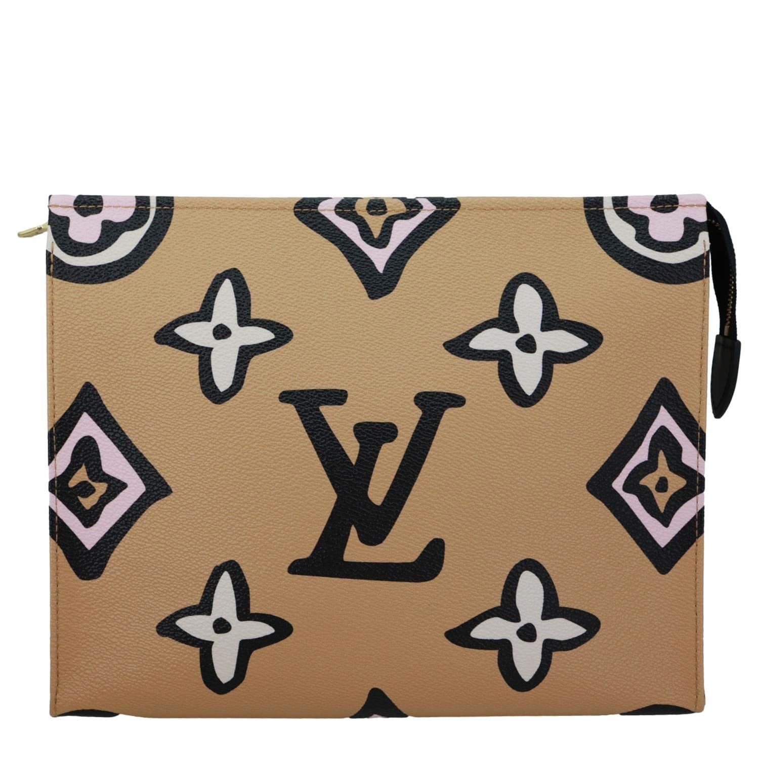 LOUIS VUITTON Wild At Heart Toiletry 26 Monogram Giant Cosmetics Pouch Multicolor