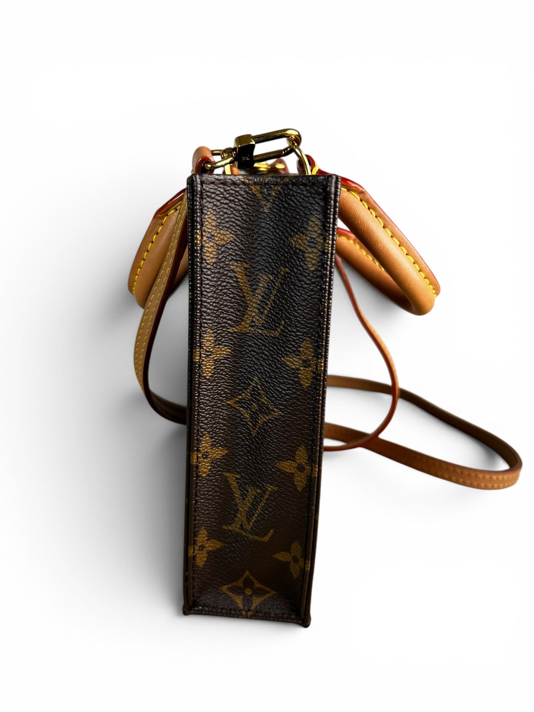 Louis Vuitton Monogram Canvas Petit Sac Plat
