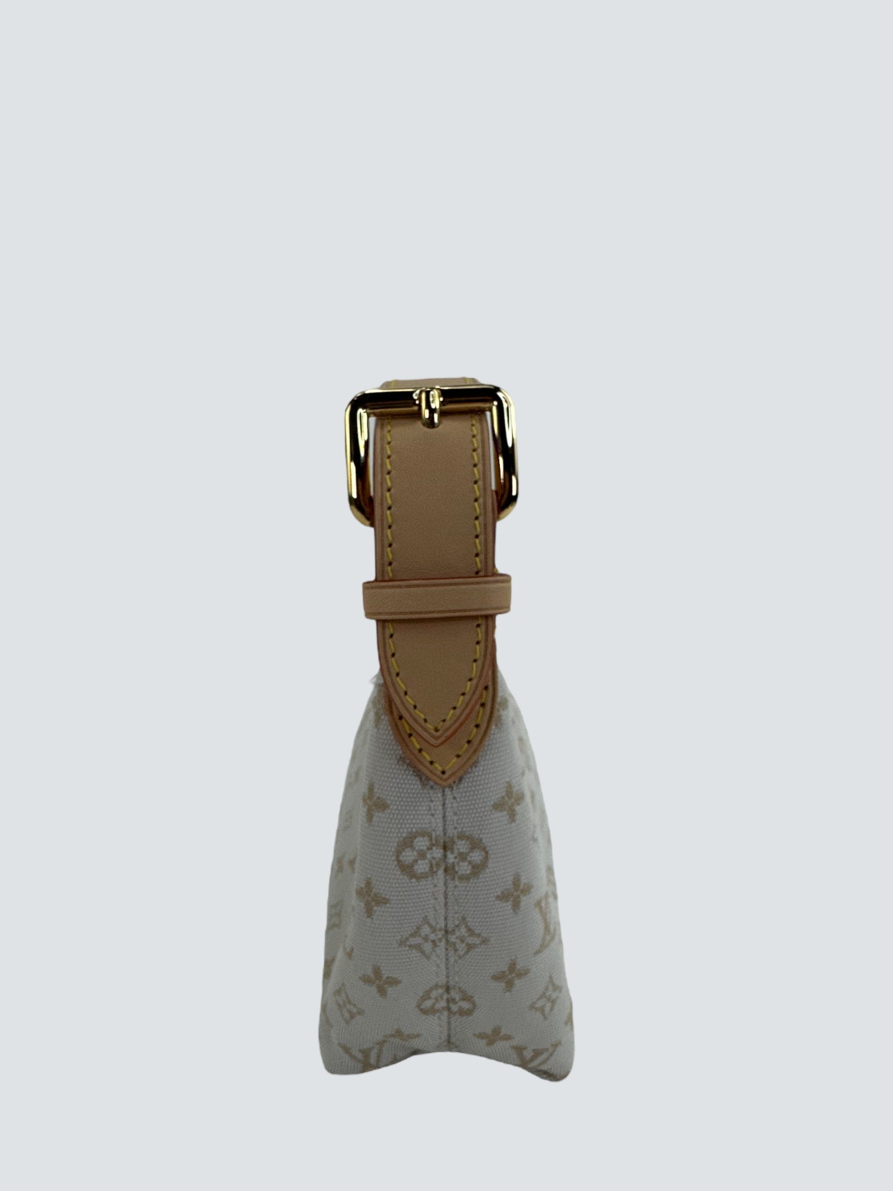 Louis Vuitton Cream Monogram Canvas Hills Pochette