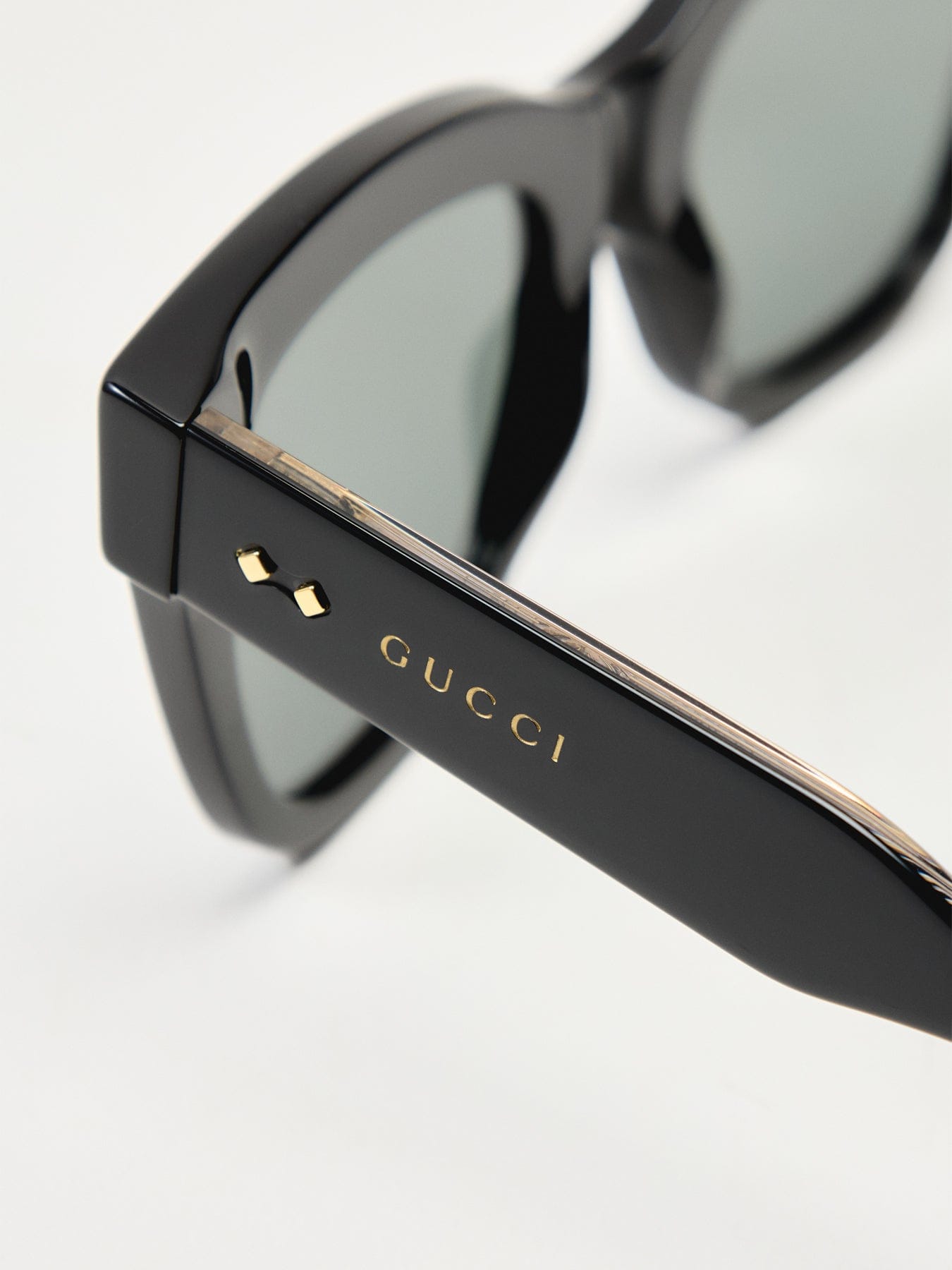 Gucci Sunglasses GG1082S - 001