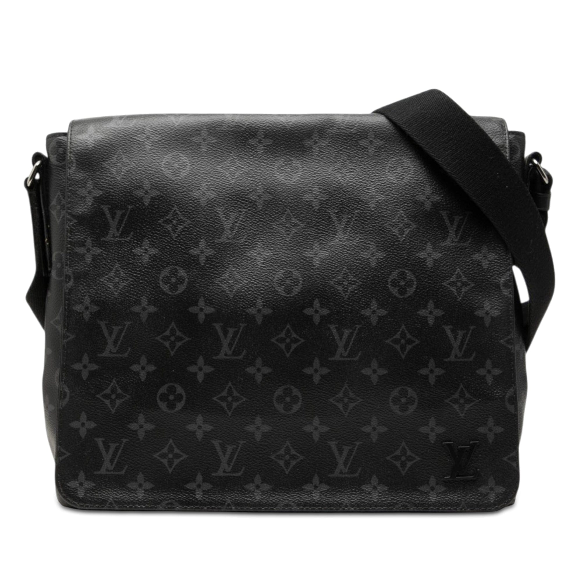 Louis Vuitton Monogram Eclipse District MM