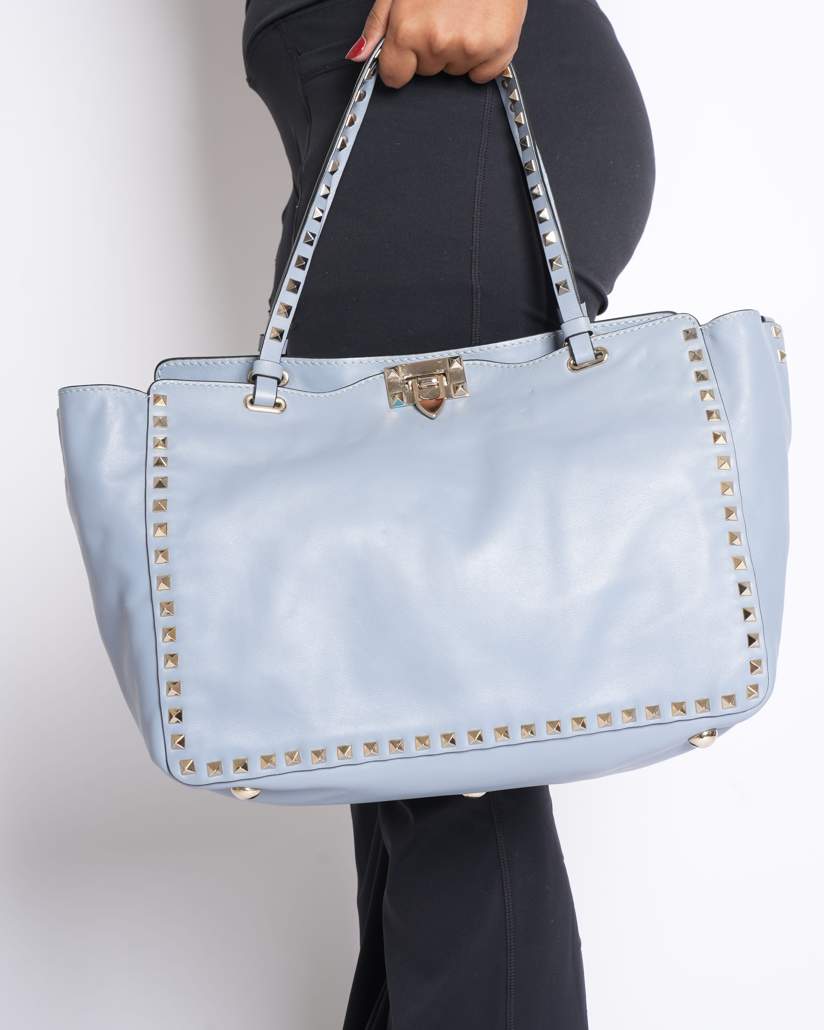 Valentino Rockstud Trapeze Medium Leather Shoulder Bag