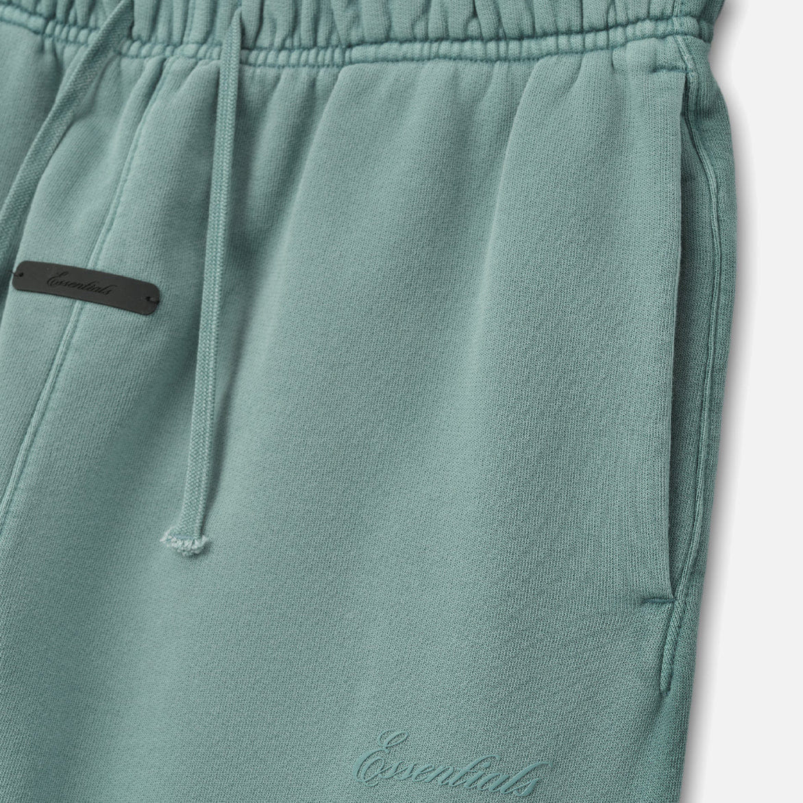 Fear of God Essentials KIDS CAMPUS FLARE SWEATPANT - FADED COASTAL