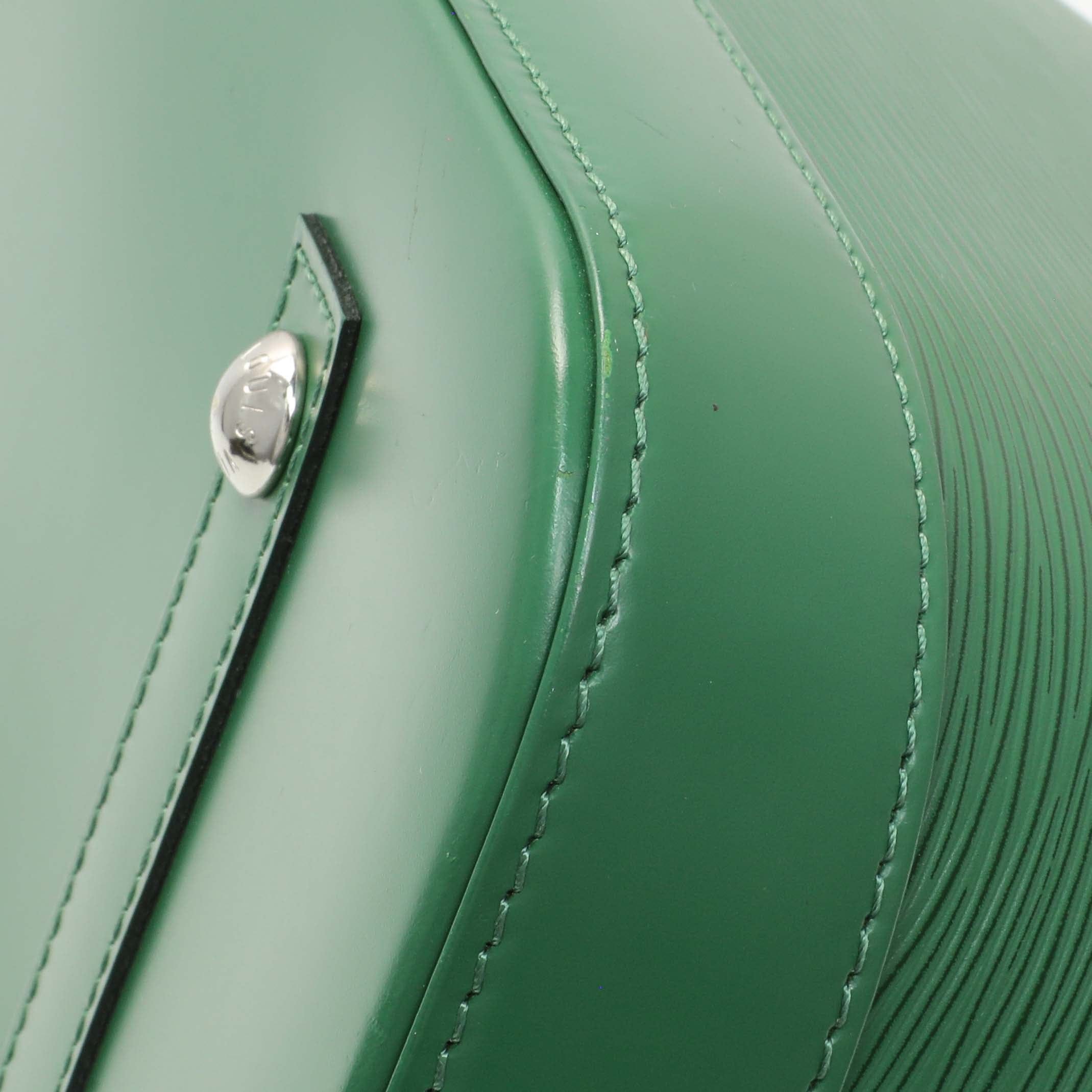 Louis Vuitton Green Epi Alma GM