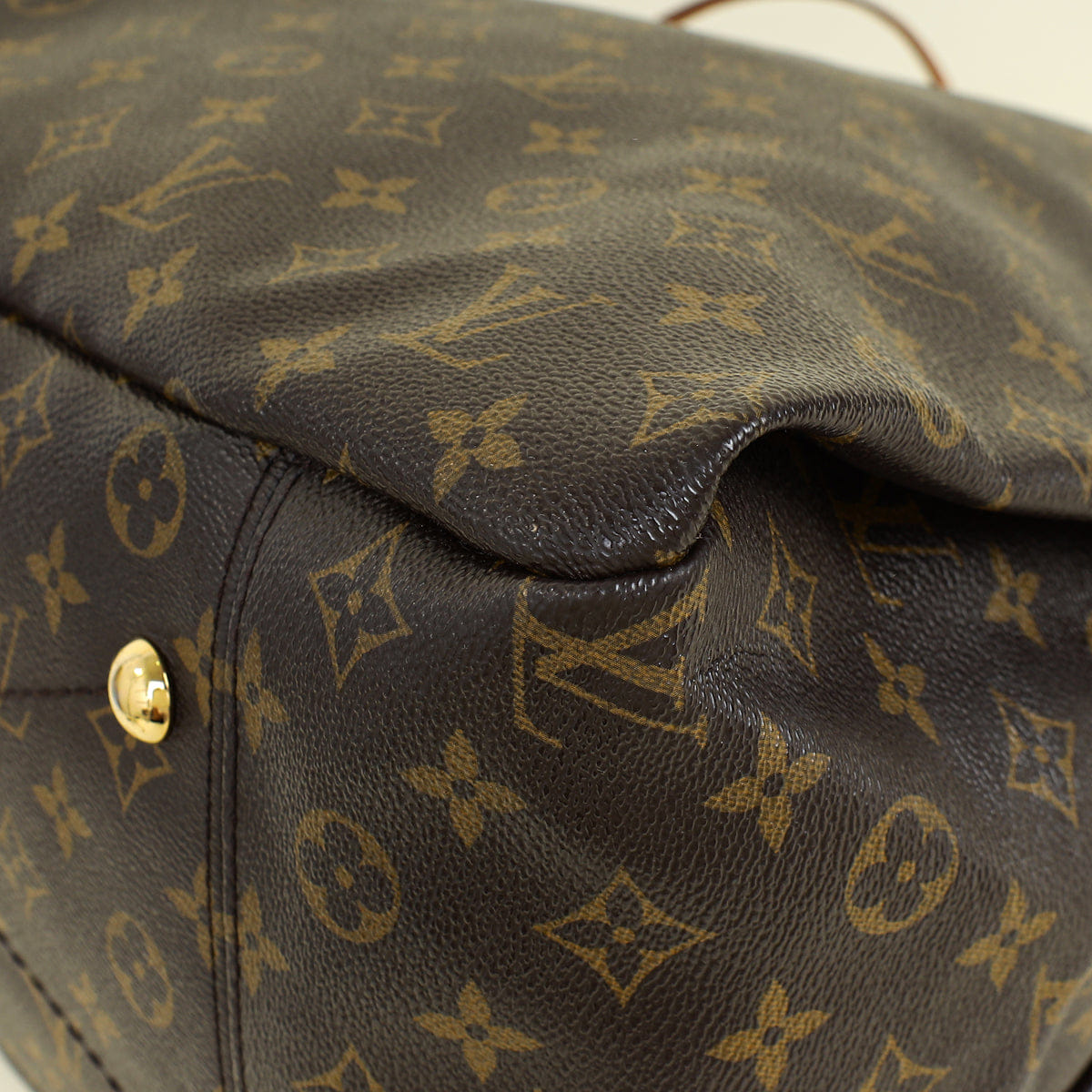 Louis Vuitton Brown Monogram Artsy MM Bag