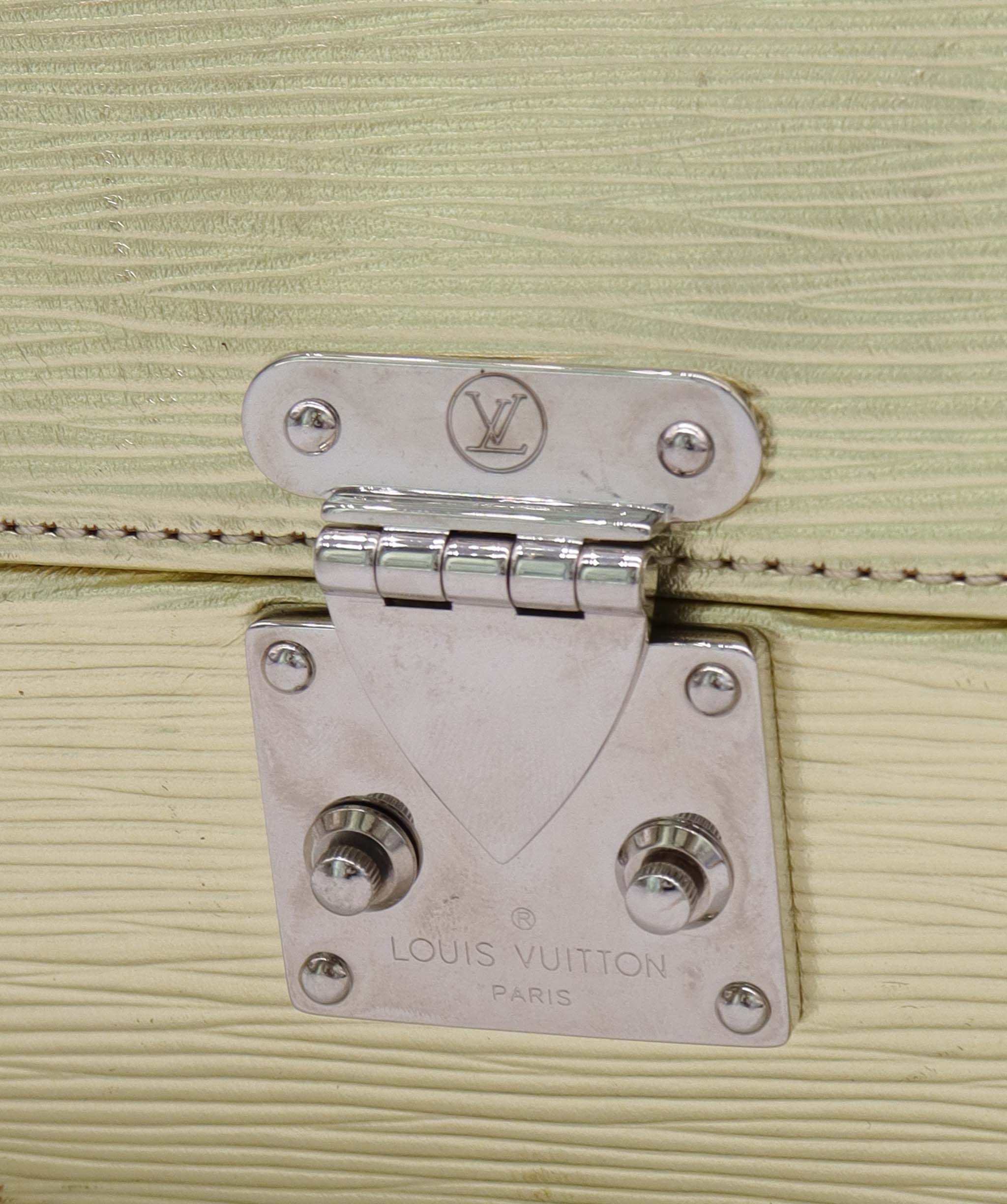 LOUIS VUITTON Epi Galaxia Hand Bag Silver M92183 LV Auth 148028 148028