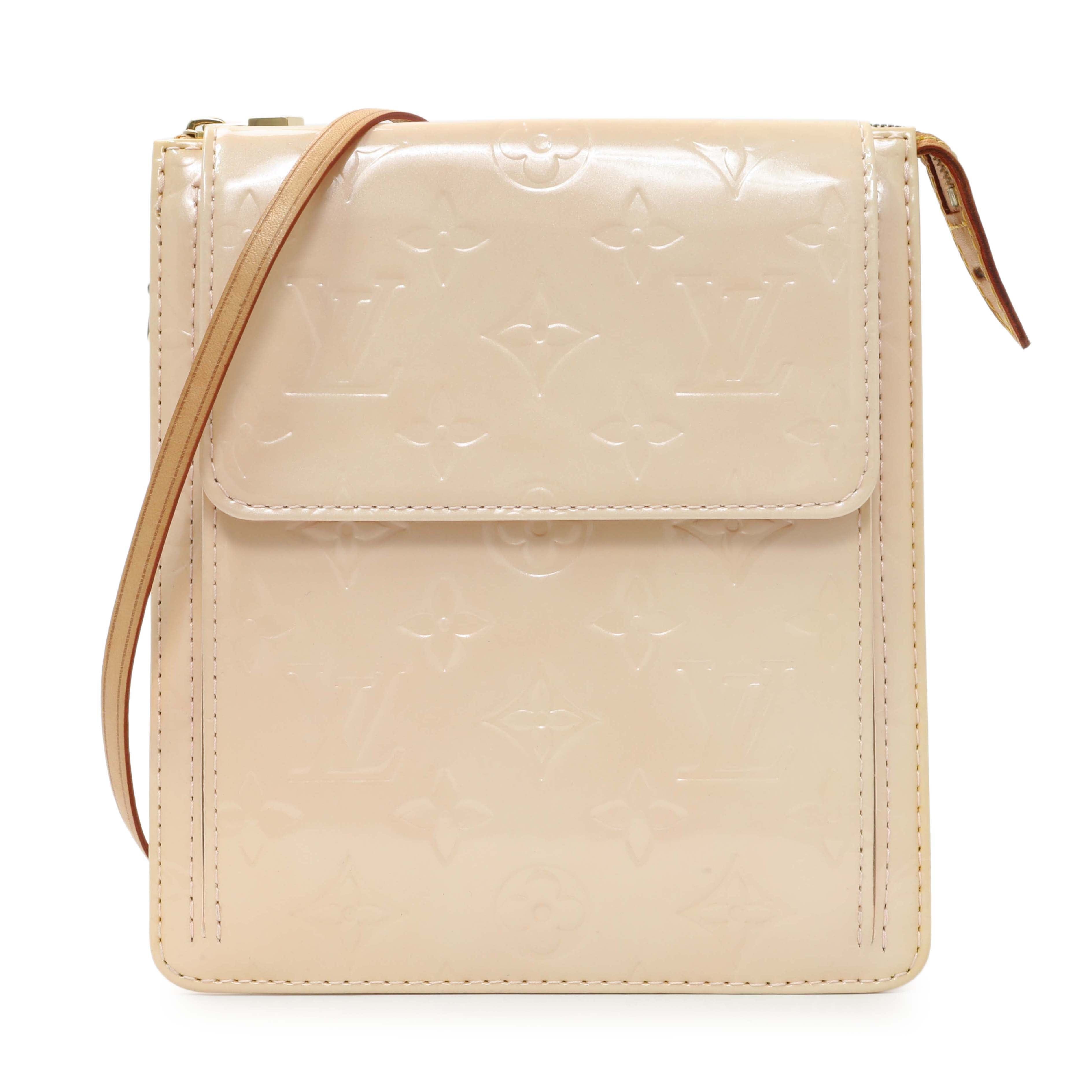 Louis Vuitton Marshmallow Vernis Mott Bag