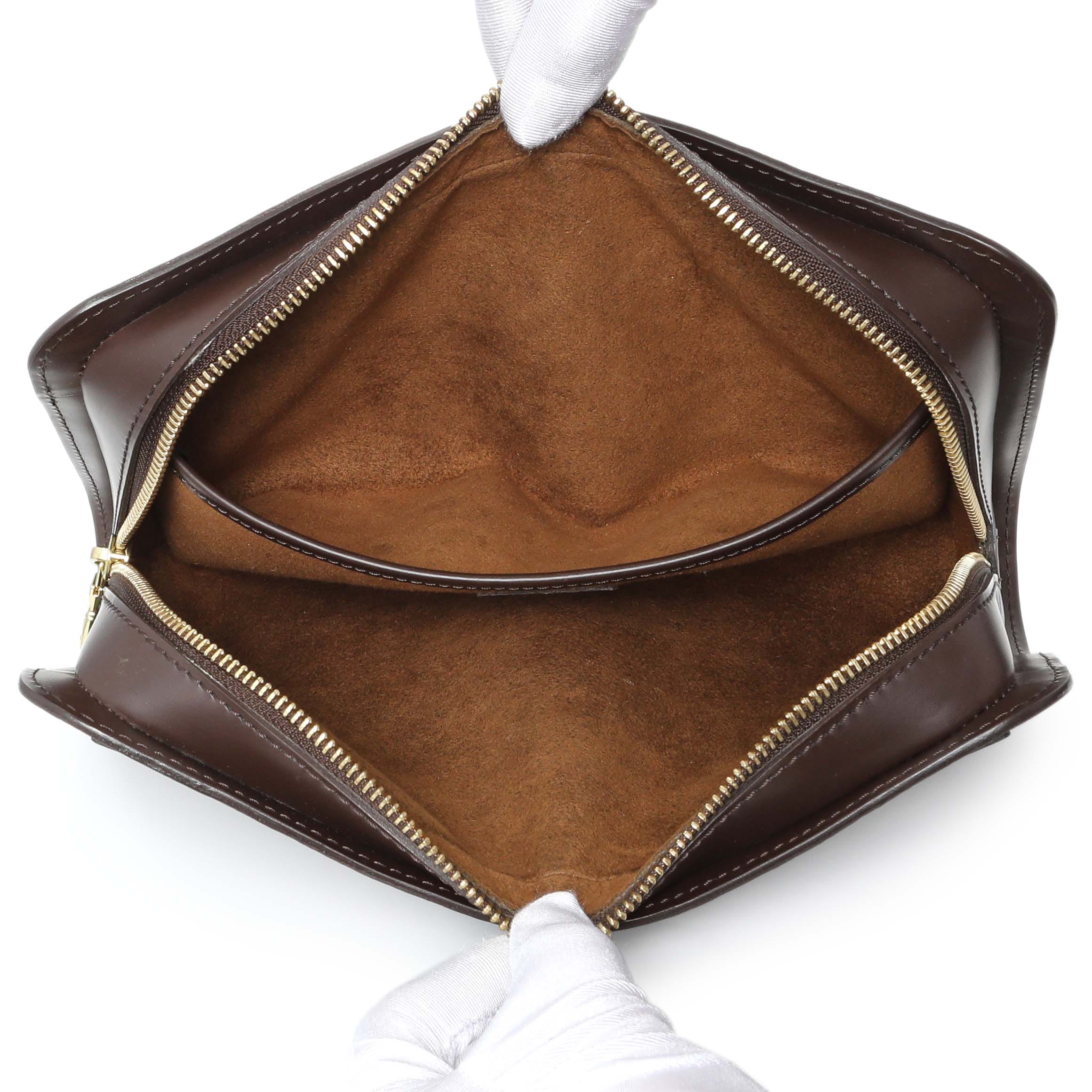 Louis Vuitton Damier Ebene Pochette Saint Louis