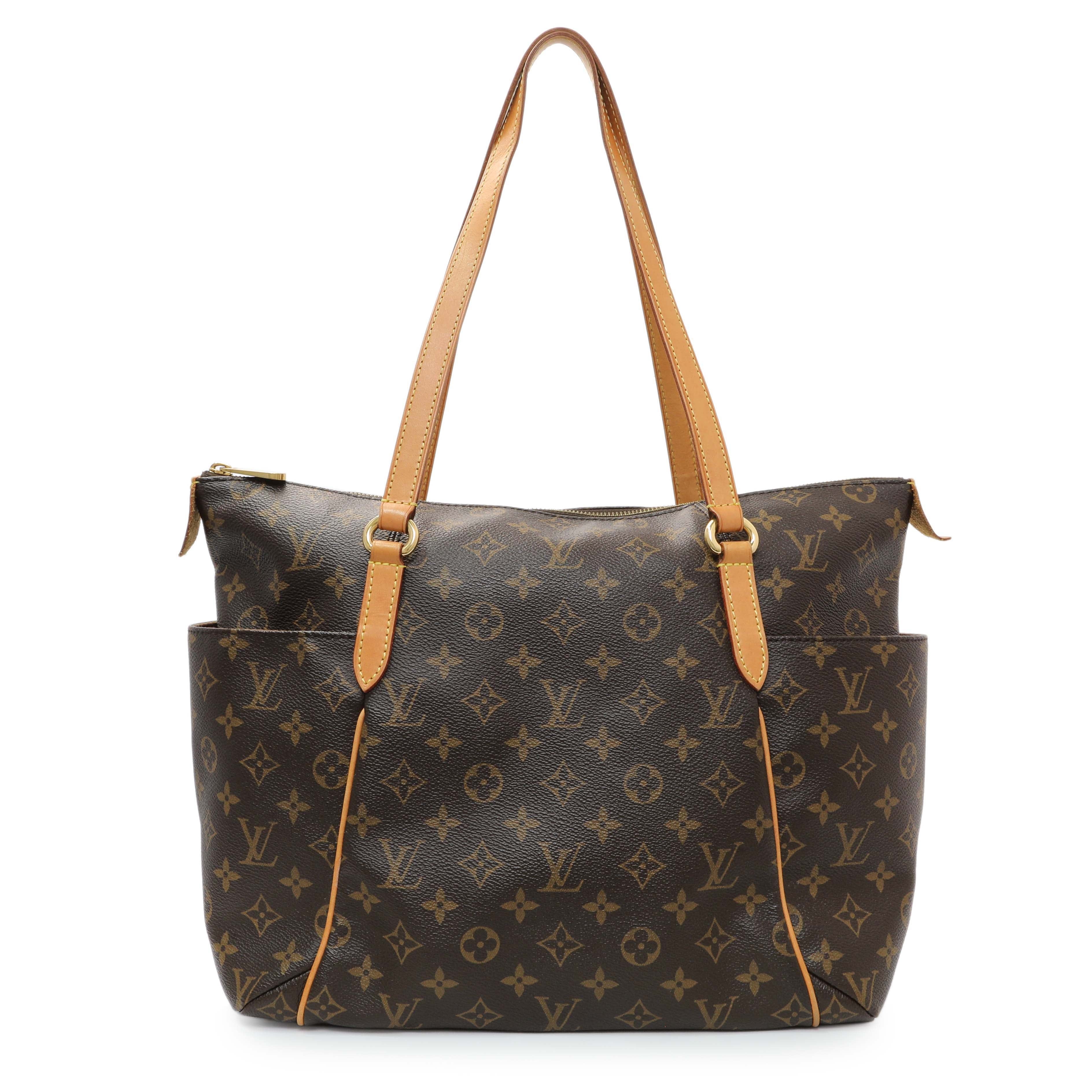 Louis Vuitton Monogram Totally MM