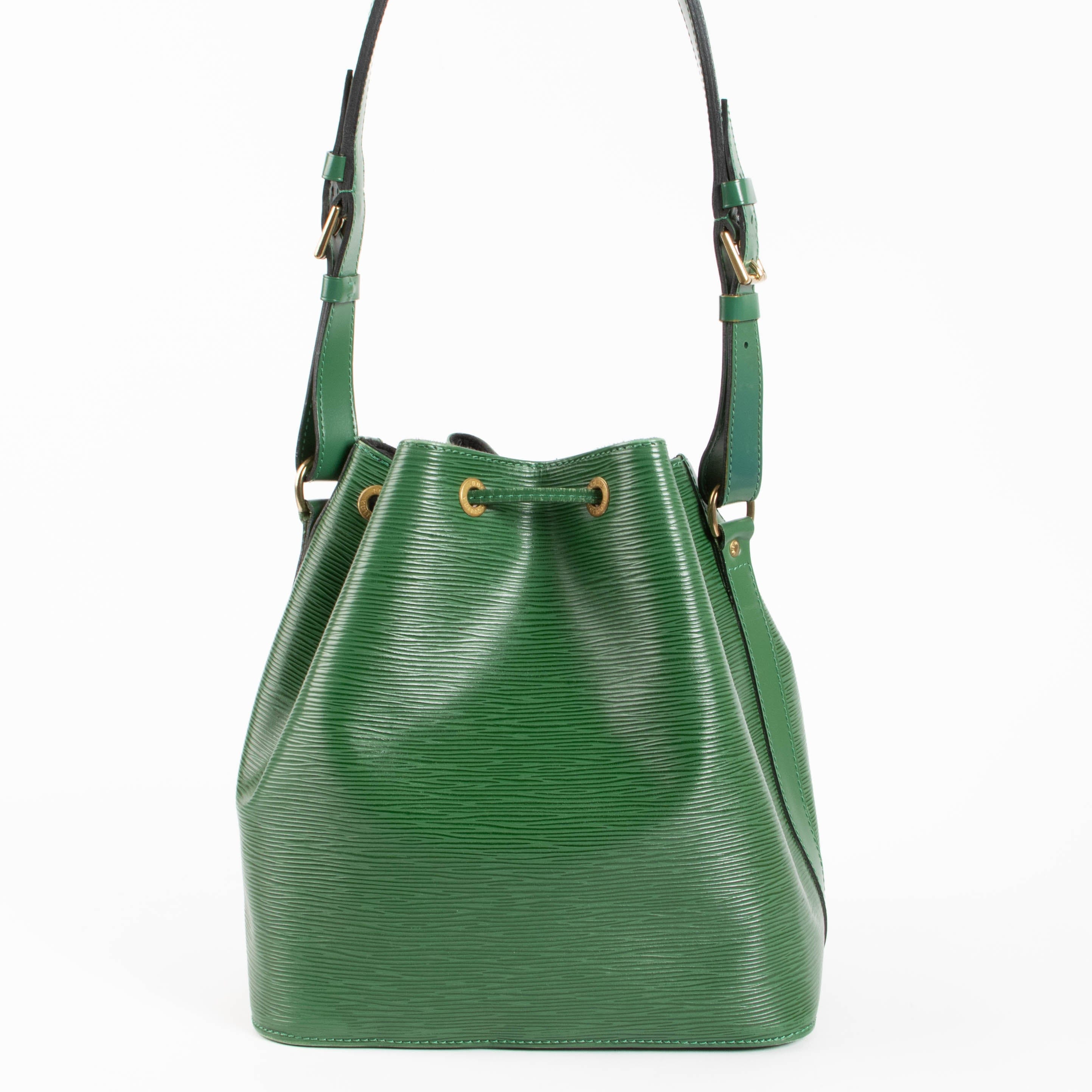 Louis Vuitton Borneo Green Epi Noé PM