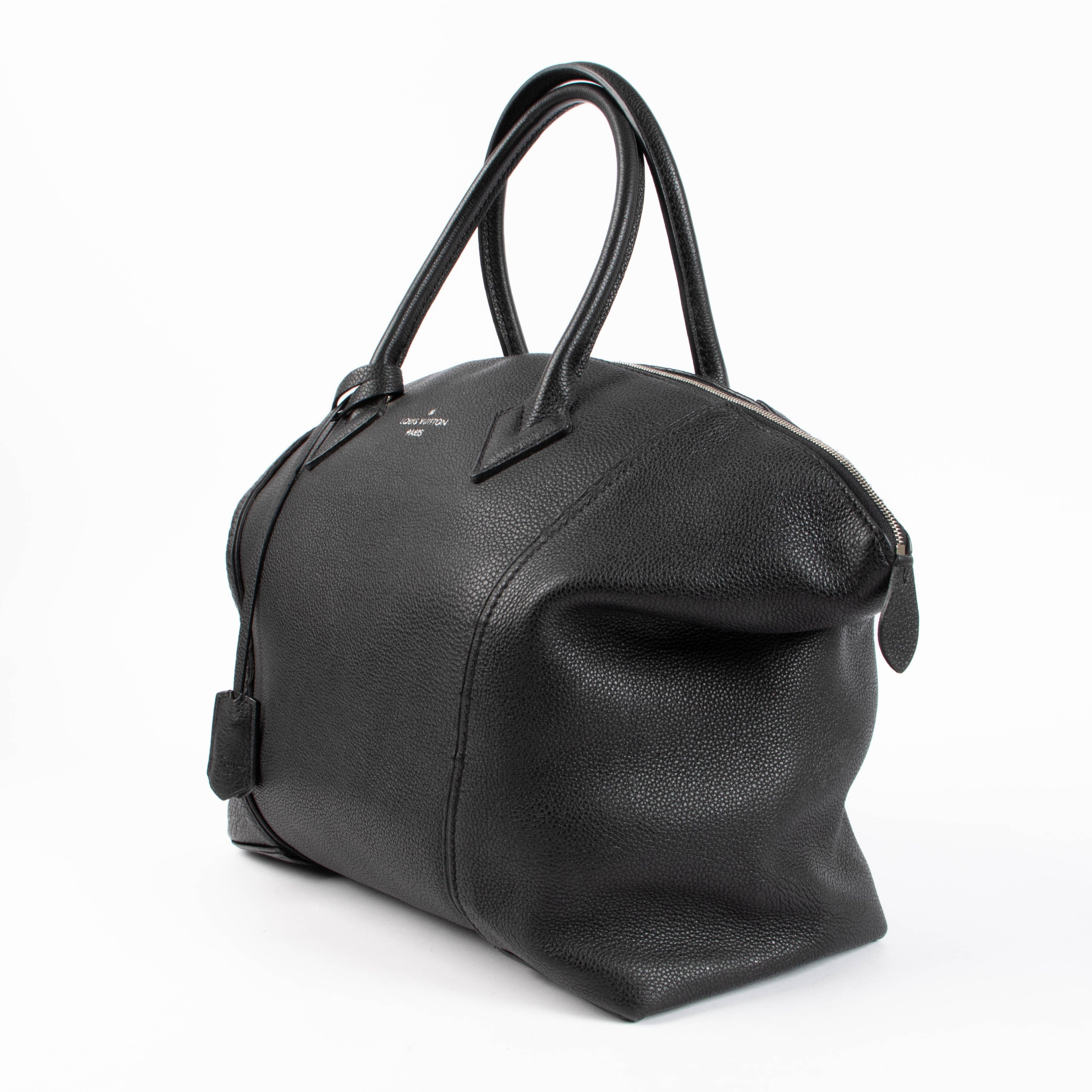 Louis Vuitton Black Veau Cashemire Soft Lockit MM