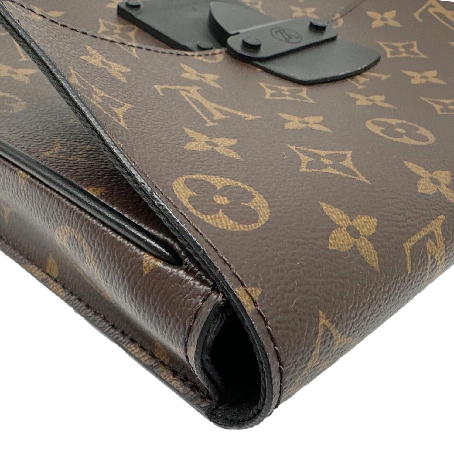 LOUIS VUITTON S - Lock A4 Monogram Macassar Pouch Black