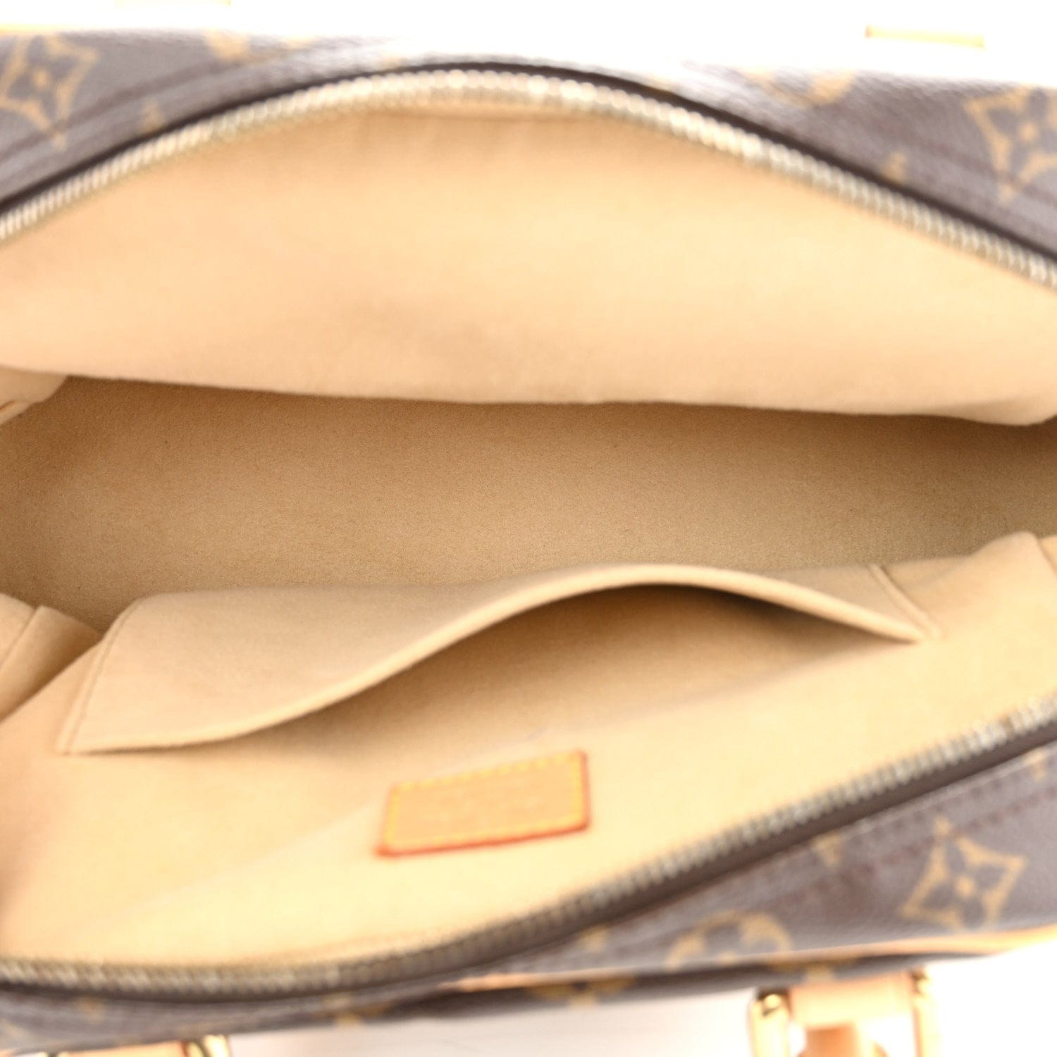 Louis Vuitton Monogram Manhattan PM