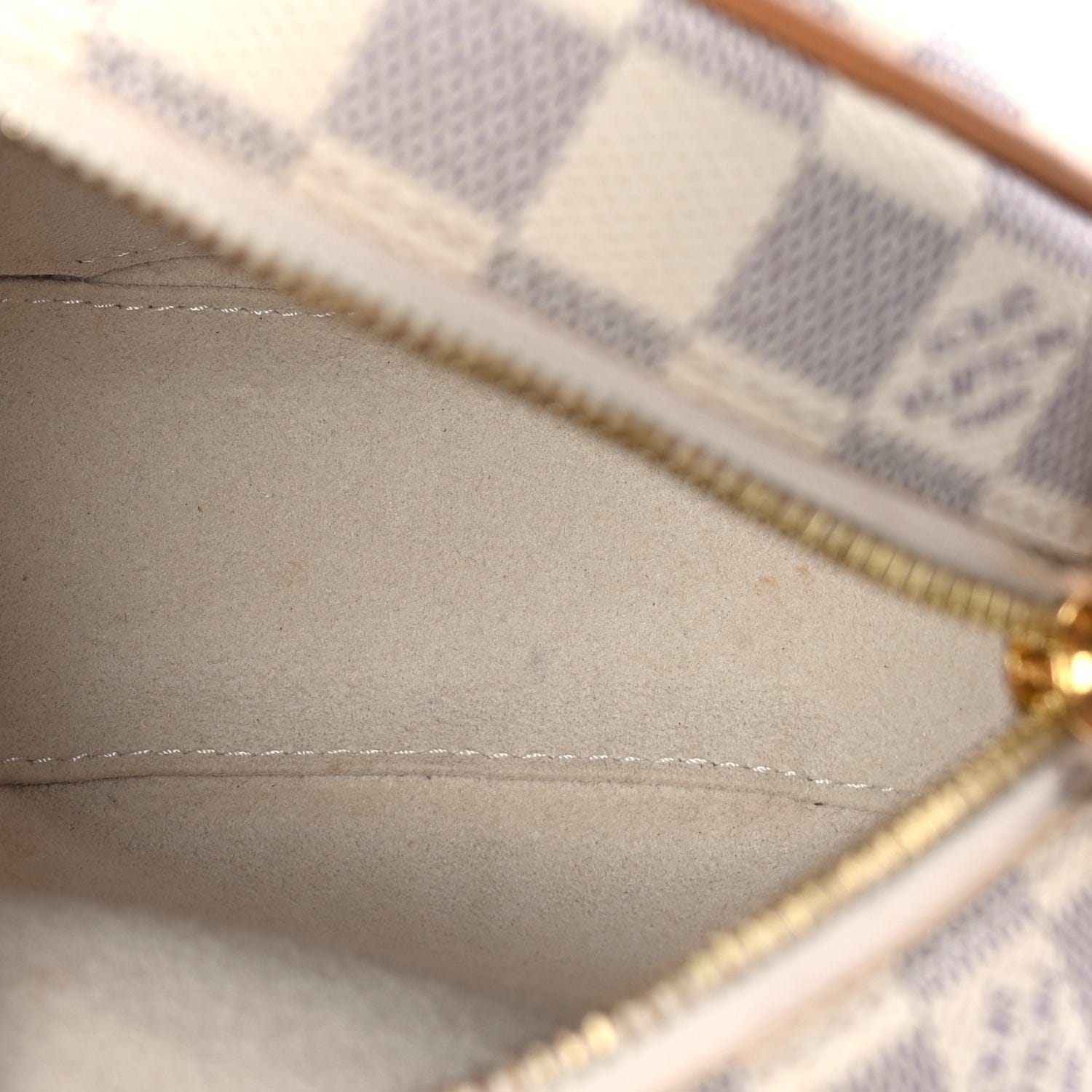 Louis Vuitton Damier Azur Boite Chapeau Souple PM