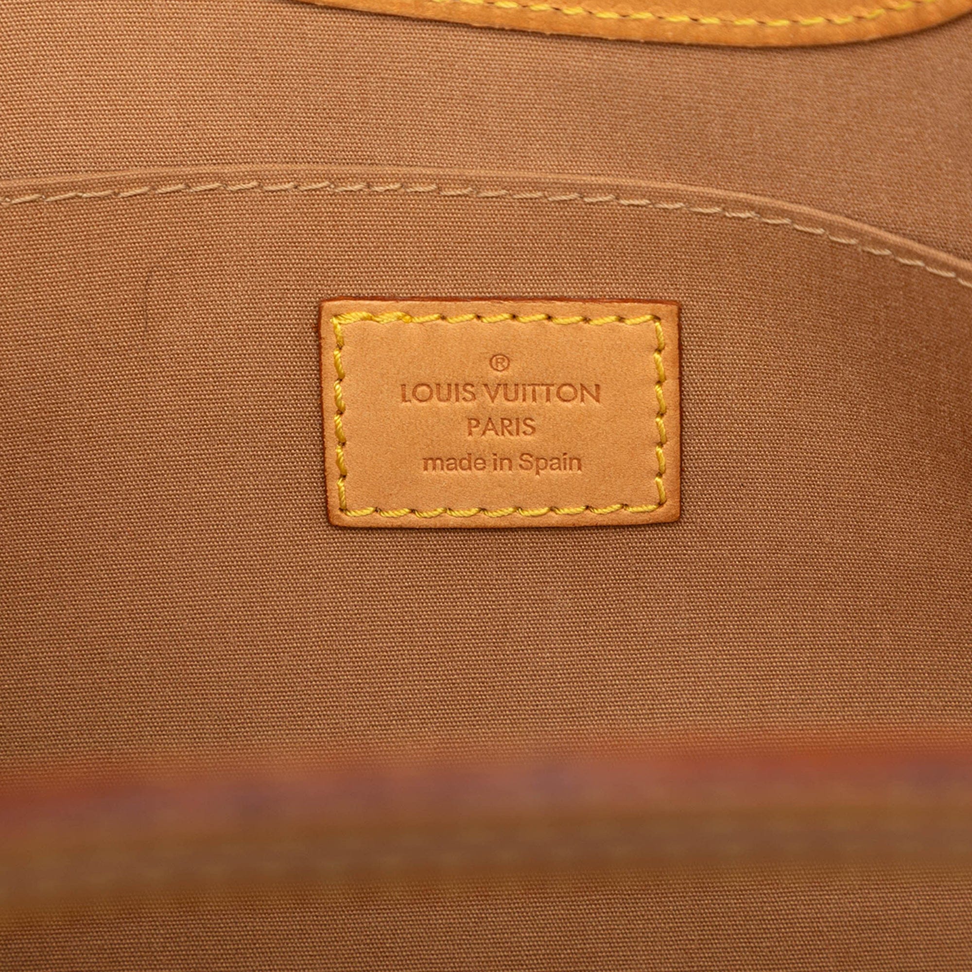 Louis Vuitton Monogram Vernis Roxbury Drive