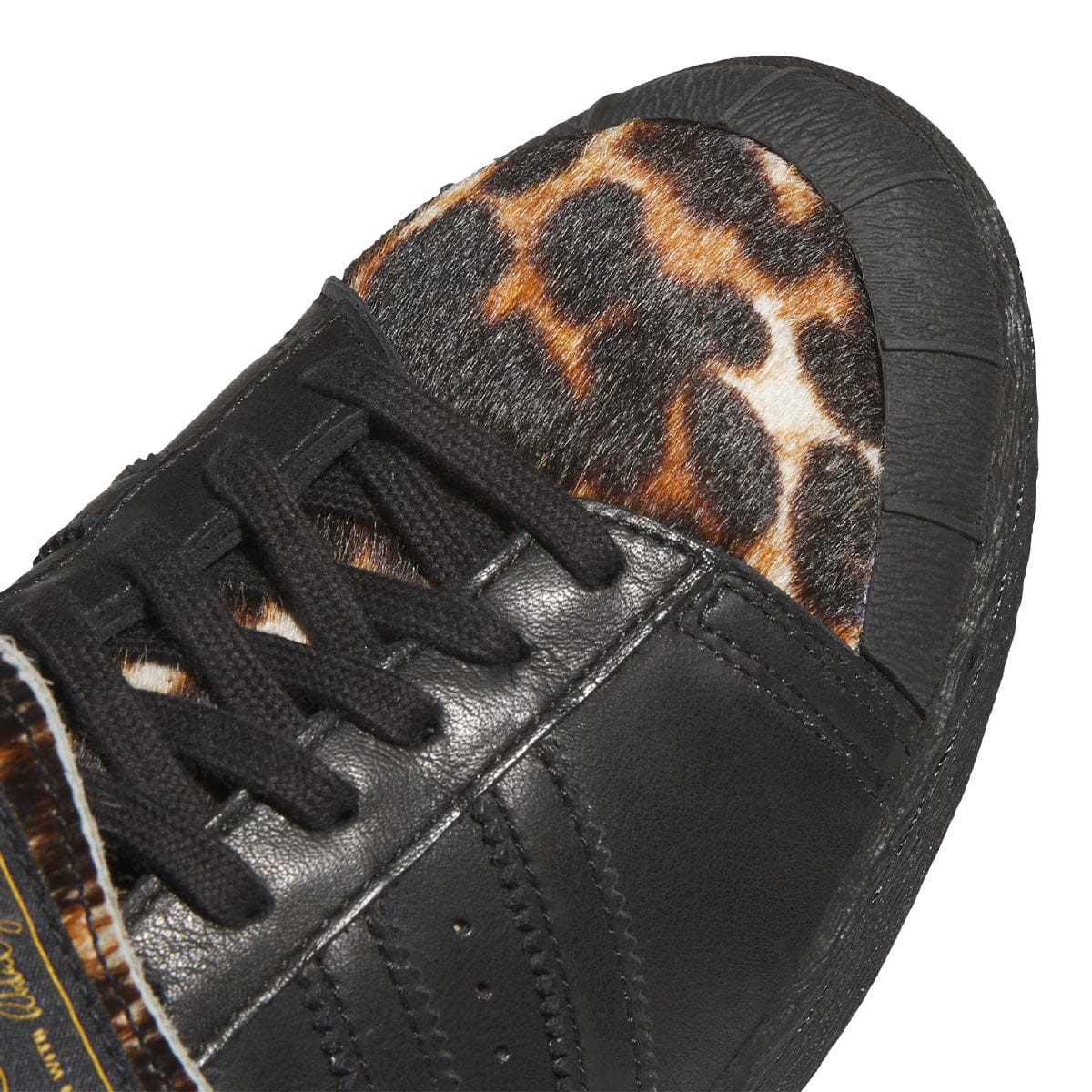 adidas Chavarria Jabbar Low Core Black / Core Black / Supplier Colour