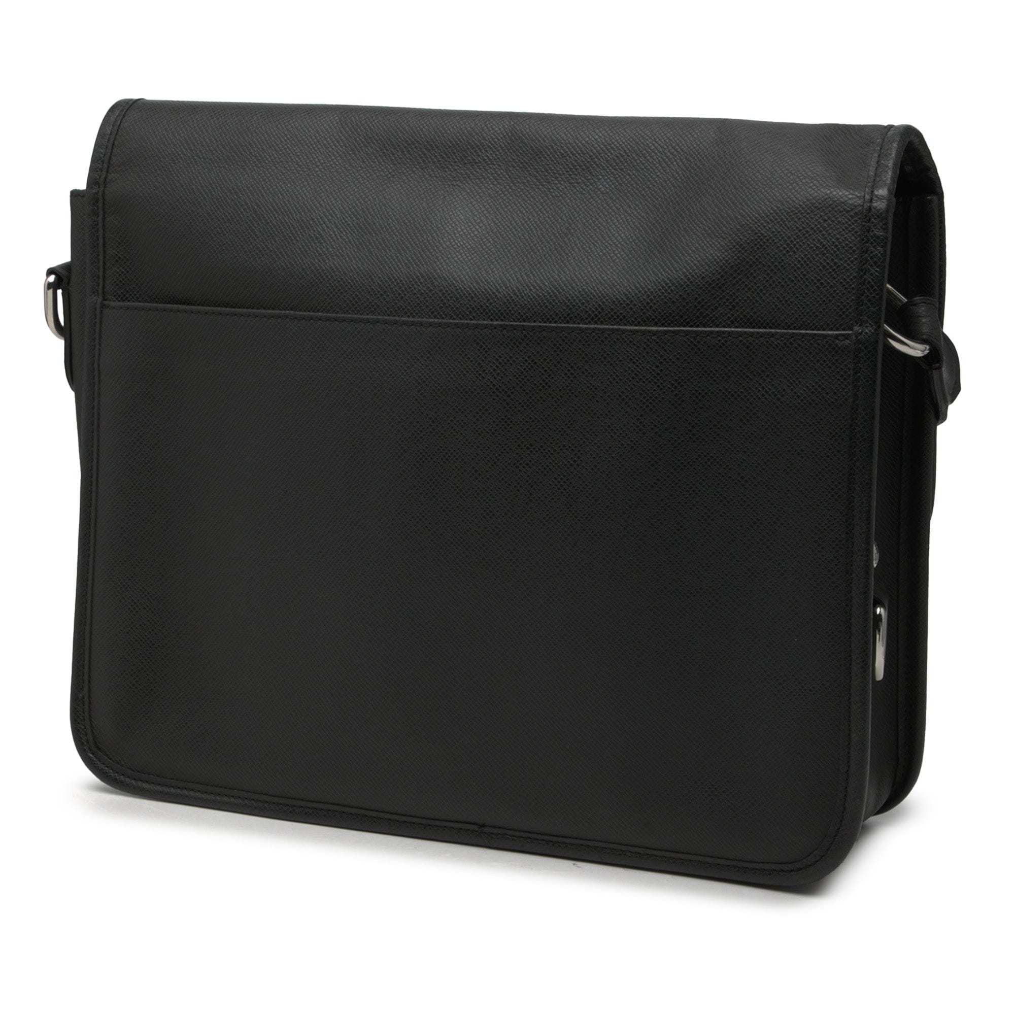 Louis Vuitton Taiga Alexei Messenger