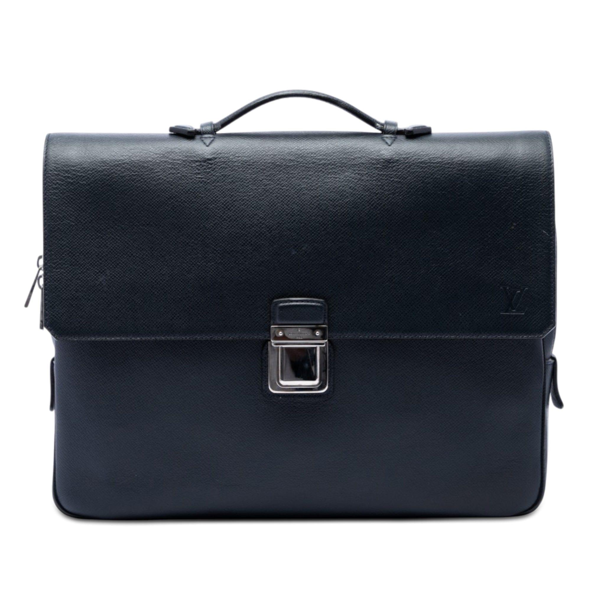 Louis Vuitton Taiga Vassili PM