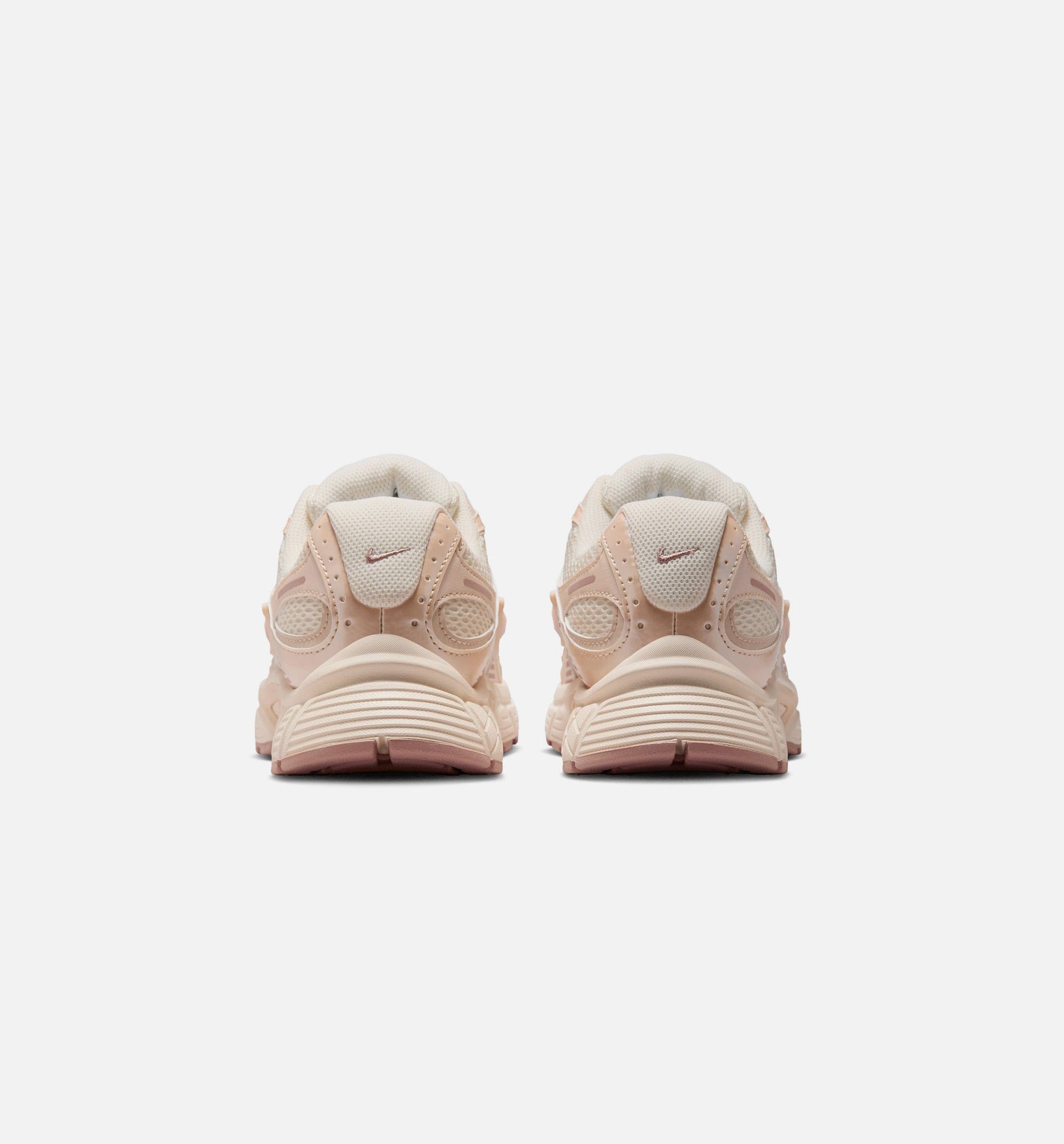 Nike V5 RNR Womens Lifestyle Shoe - Soft Pearl/Particle Pink/Pearl White