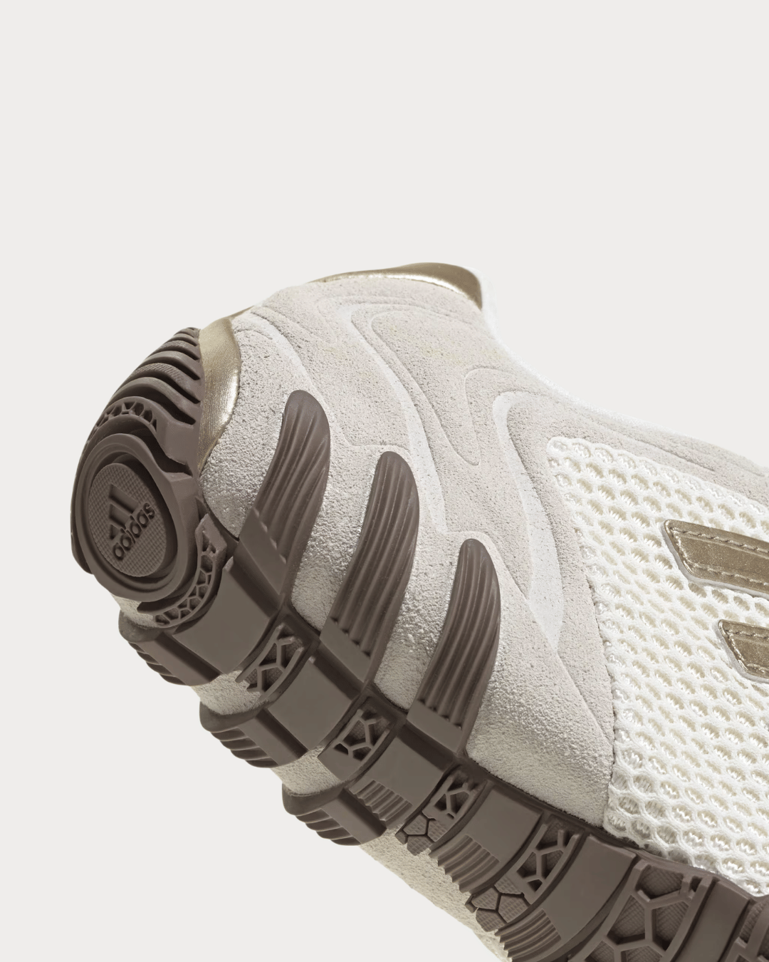 adidas WMNS adidas Ghost Sprint - Off White / Silver / Earth Strata
