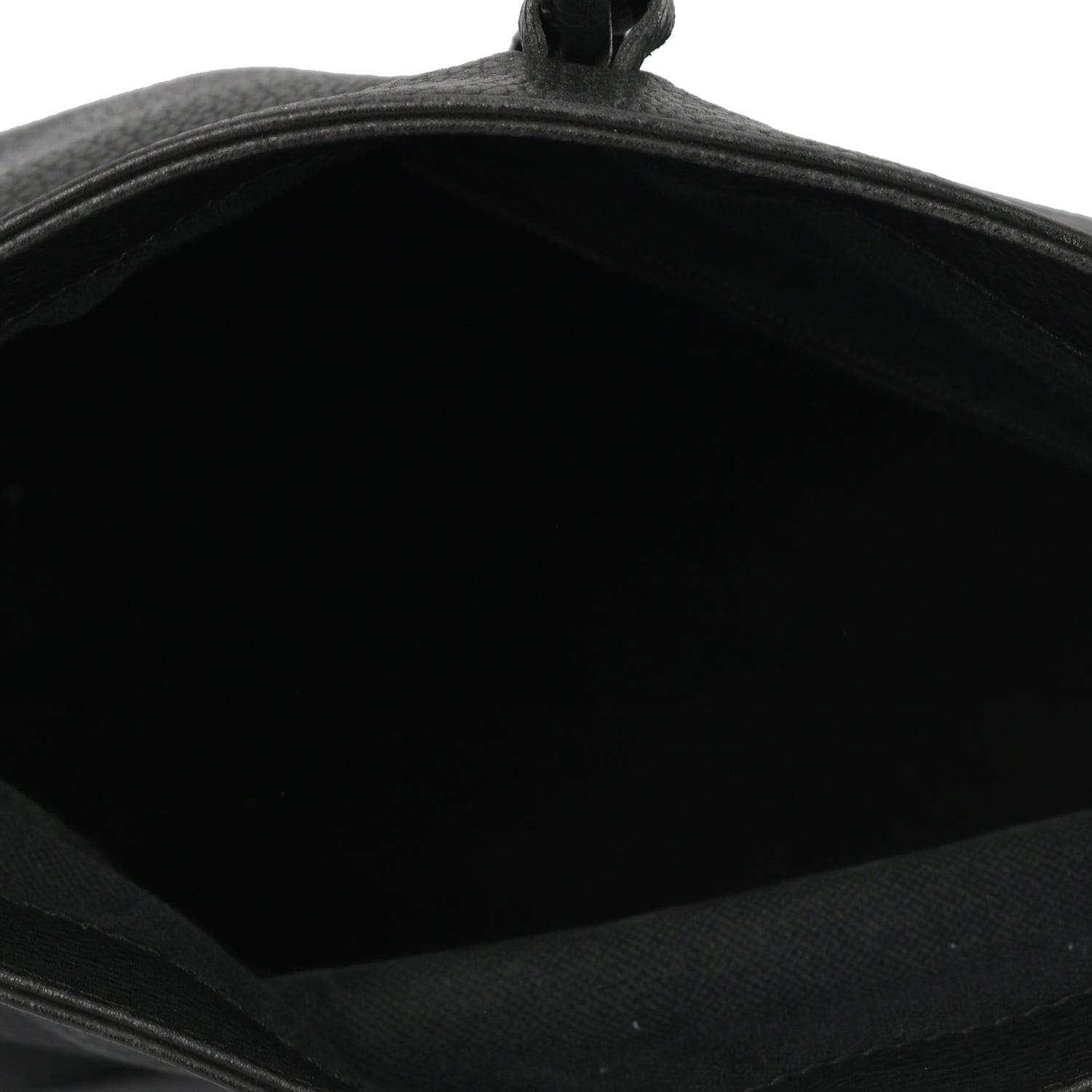BURBERRY BLACK PEBBLED LEATHER HORN TOGGLE SHOULDER BAG