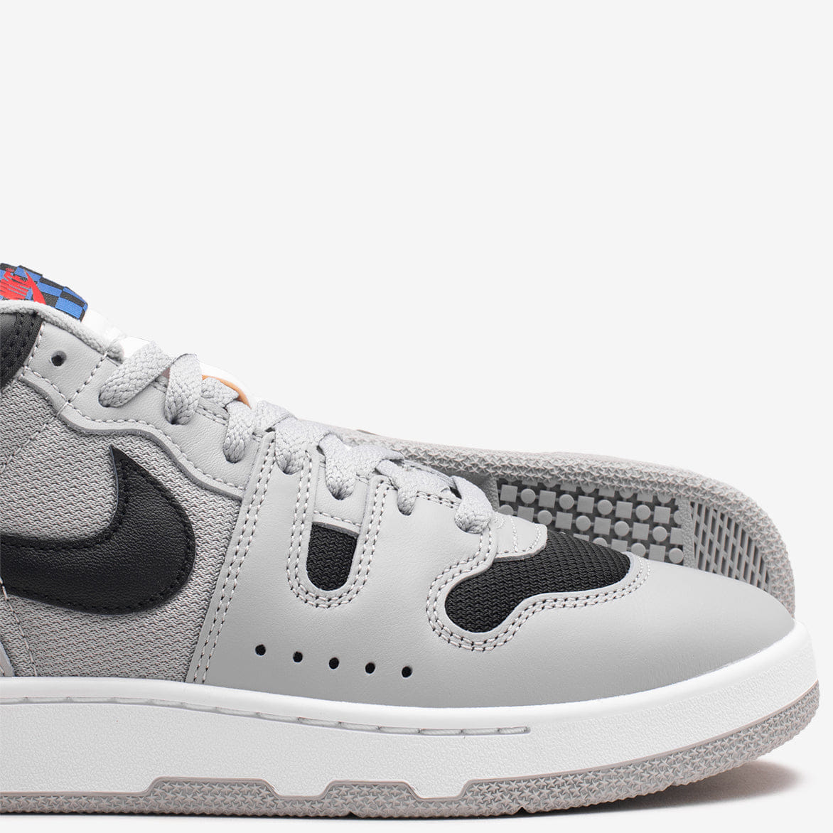 Nike ATTACK OG QS LIGHT SMOKE GREY