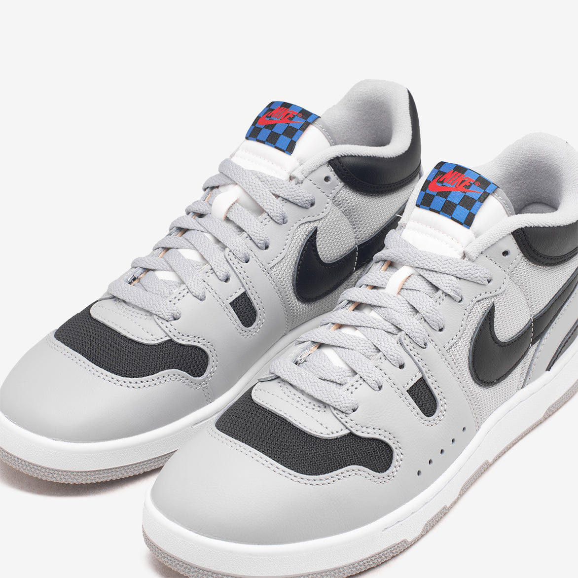 Nike ATTACK OG QS LIGHT SMOKE GREY