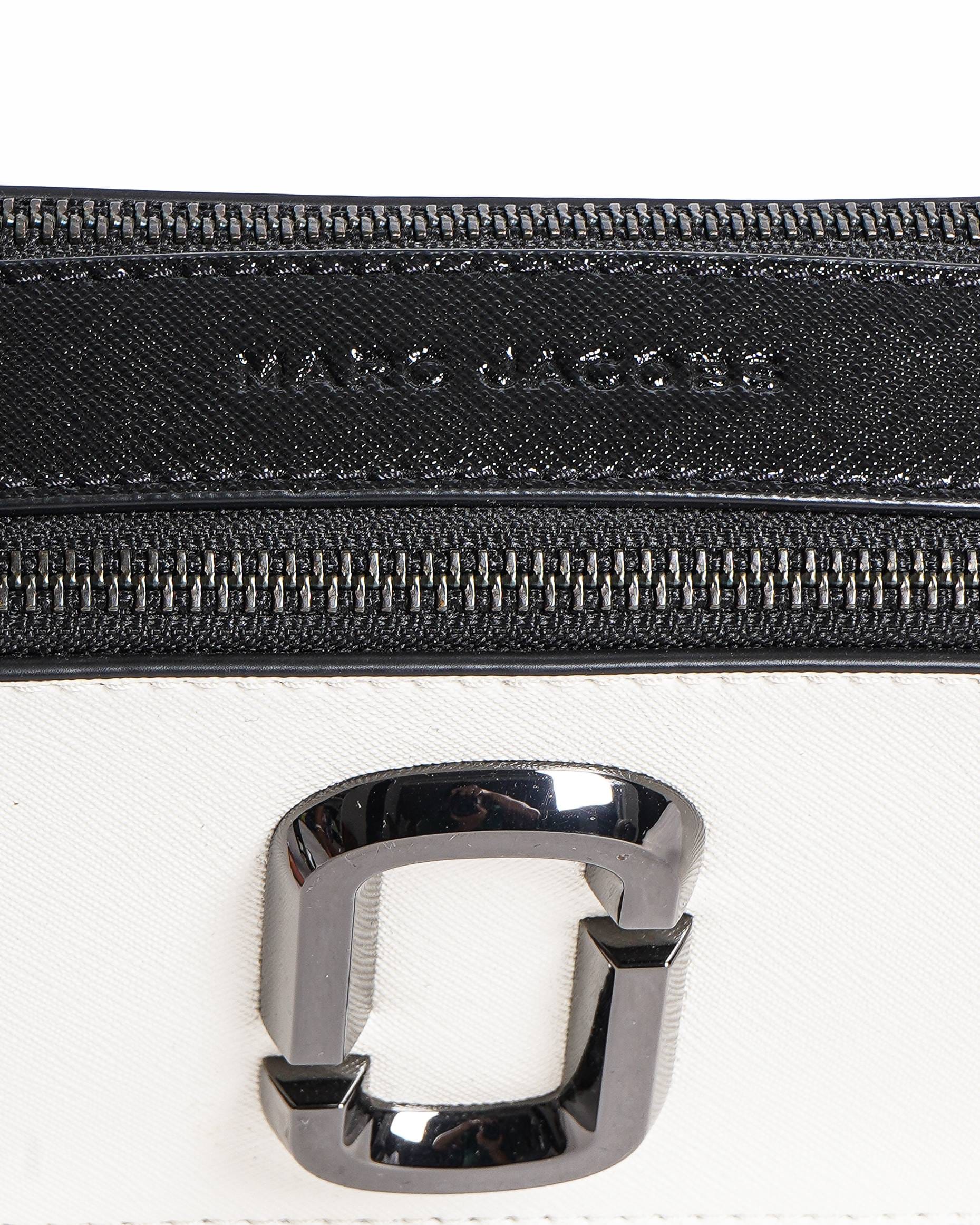 Marc Jacobs The marc jacobs mini snapshot crossbody bag