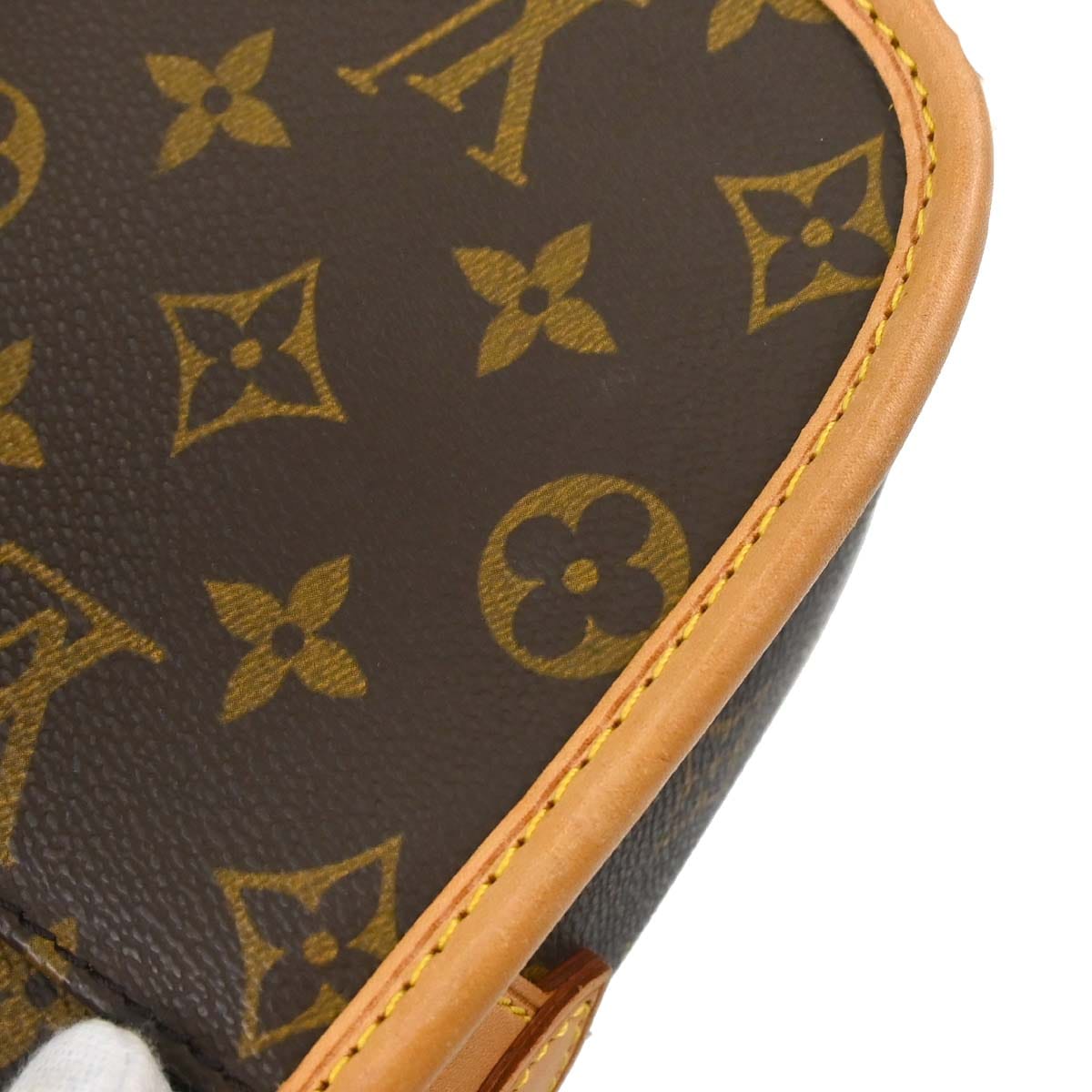 Louis Vuitton 2004 Monogram Sologne Shoulder Bag M42250
