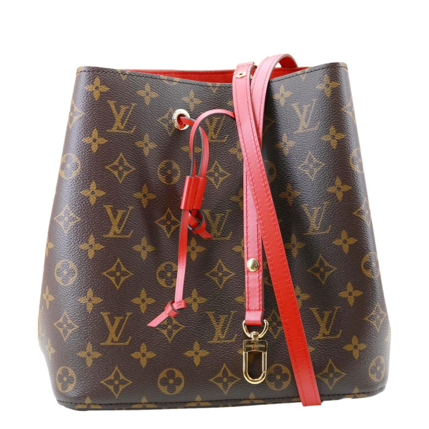 LOUIS VUITTON Neonoe MM Giant Monogram Canvas Bucket Shoulder Bag Brown