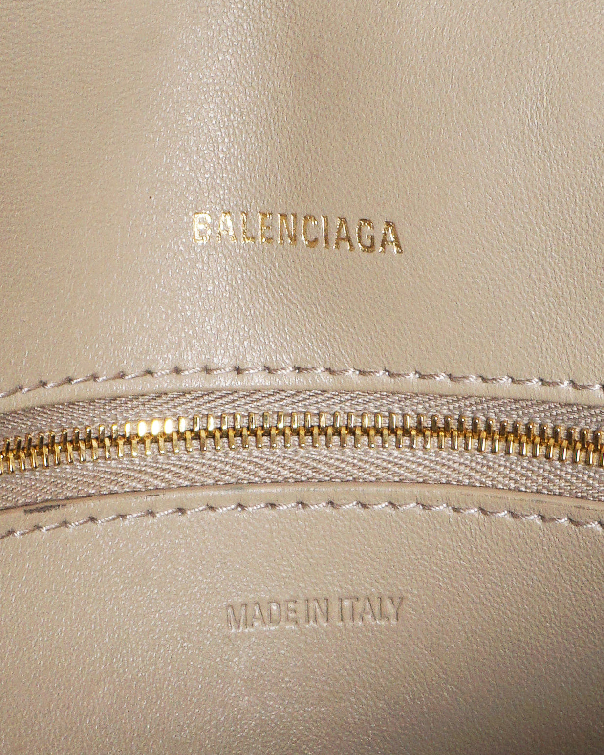 Balenciaga Downtown Chain - Handle Leather Shoulder Bag