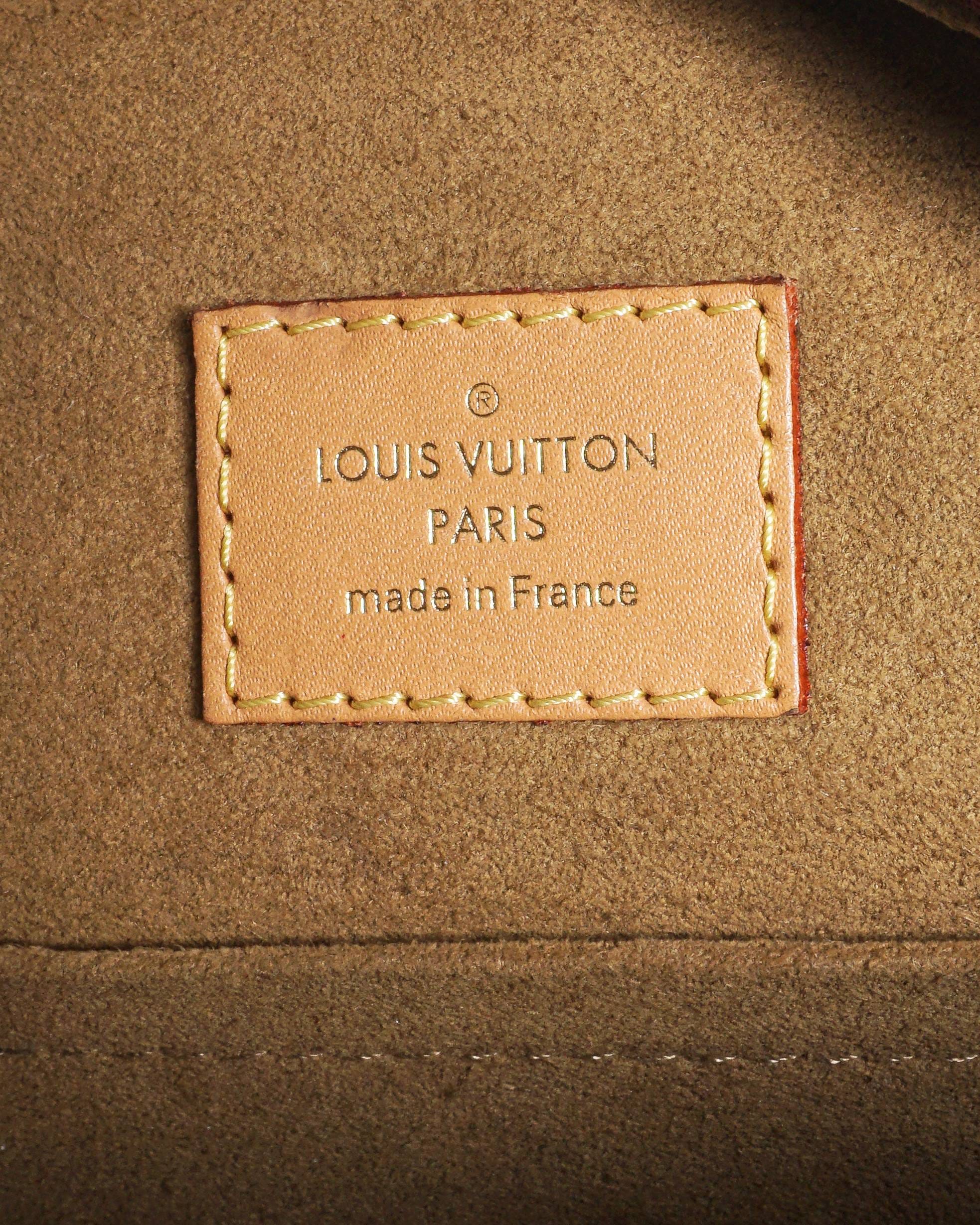Louis Vuitton Monogram Canvas Boite Chapeaux Souple MM Bag