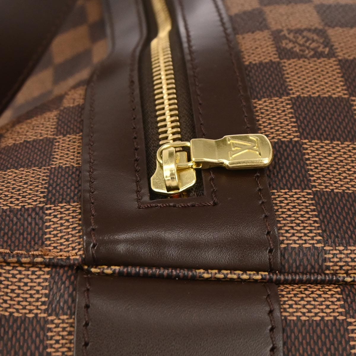 Louis Vuitton 2000 Damier Bastille Shoulder Bag N45258