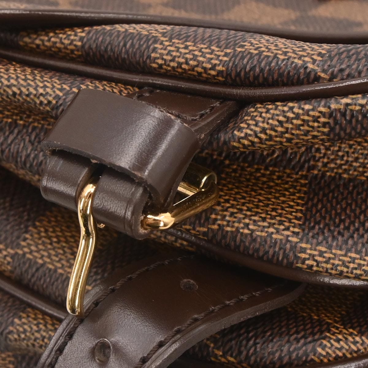 Louis Vuitton 2007 Damier Saumur 30 Messenger Shoulder Bag N48081