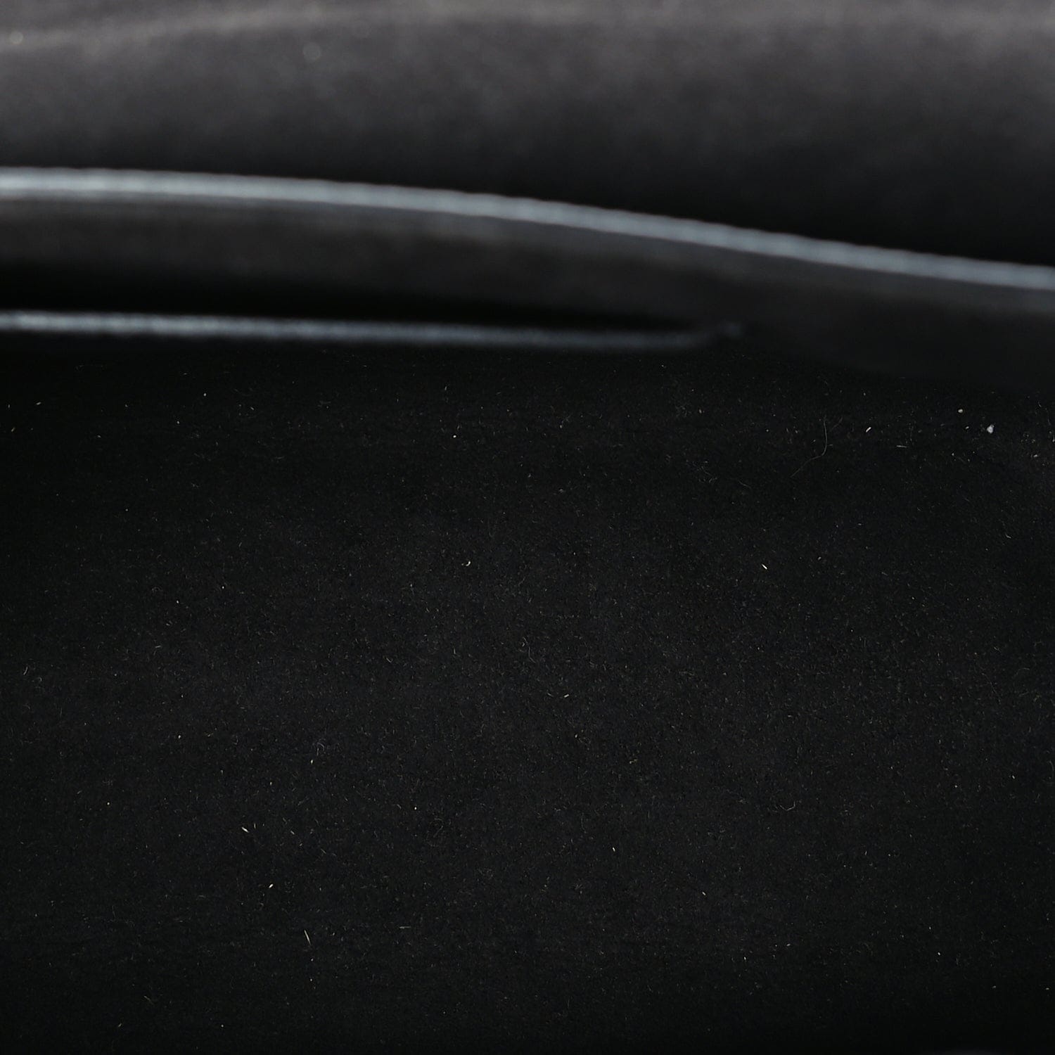 Louis Vuitton Epi Twist Shoulder Bag MM Black