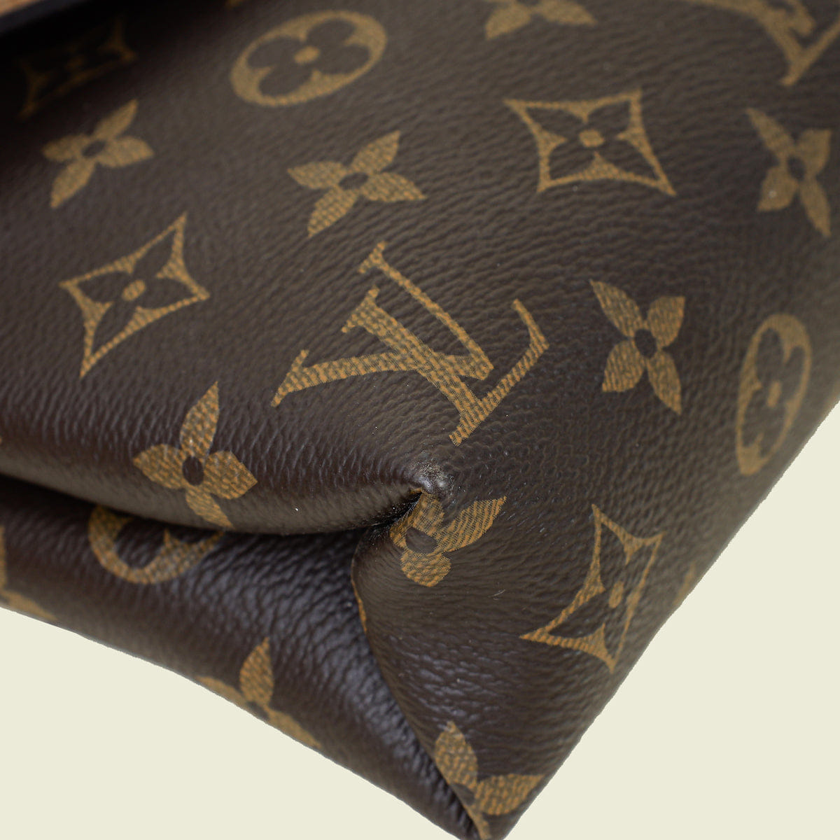 Louis Vuitton Brown Pallas Chain Shoulder Bag