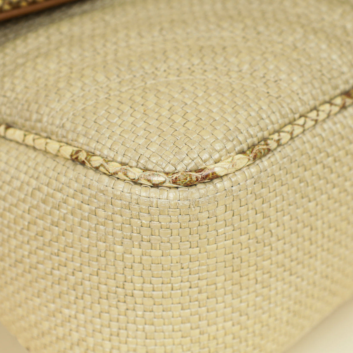 Gucci Beige Natural GG Marmont Raffia Python Medium Shoulder Bag