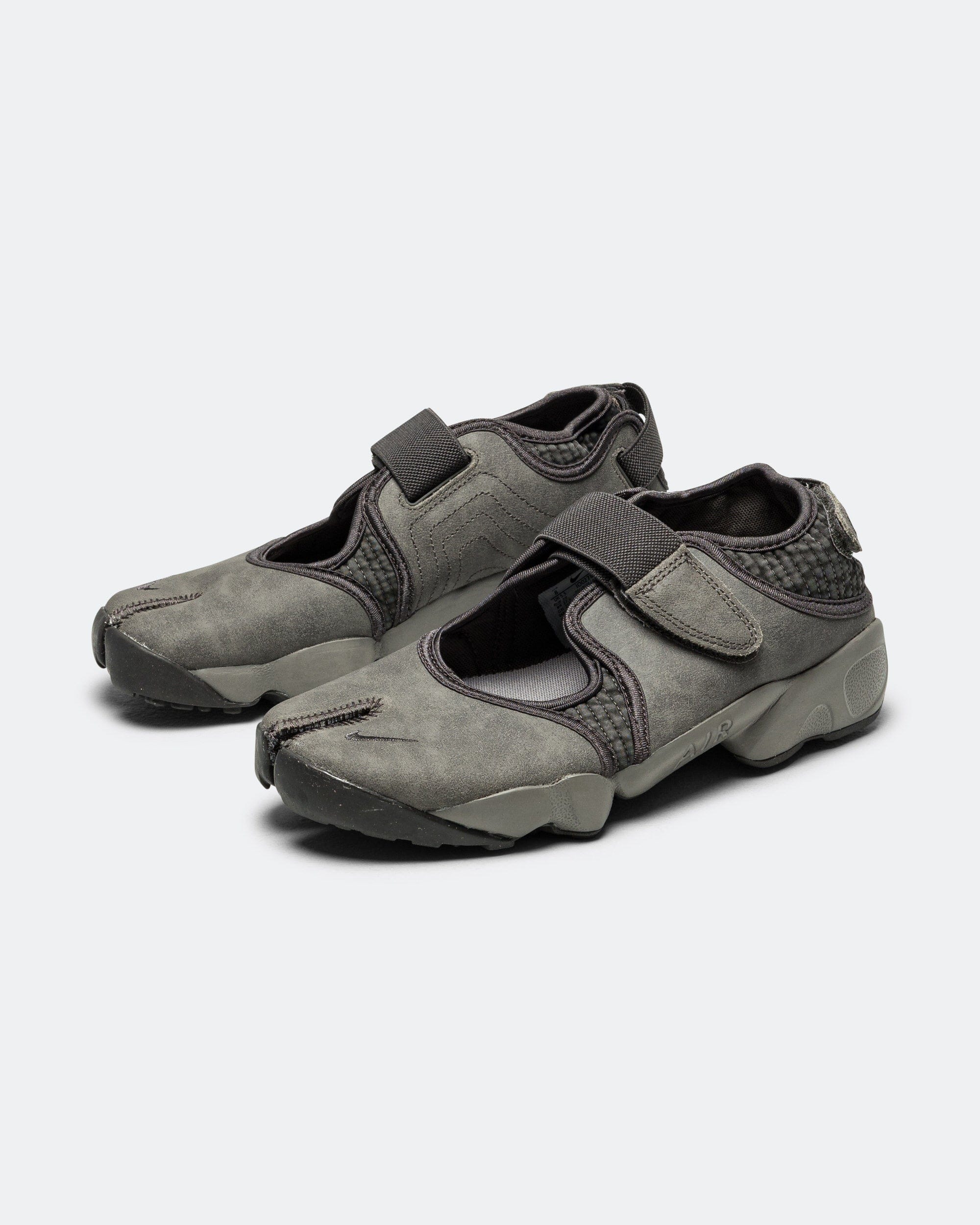 Nike Womens Air Rift - Medium Ash/Flat Pewter