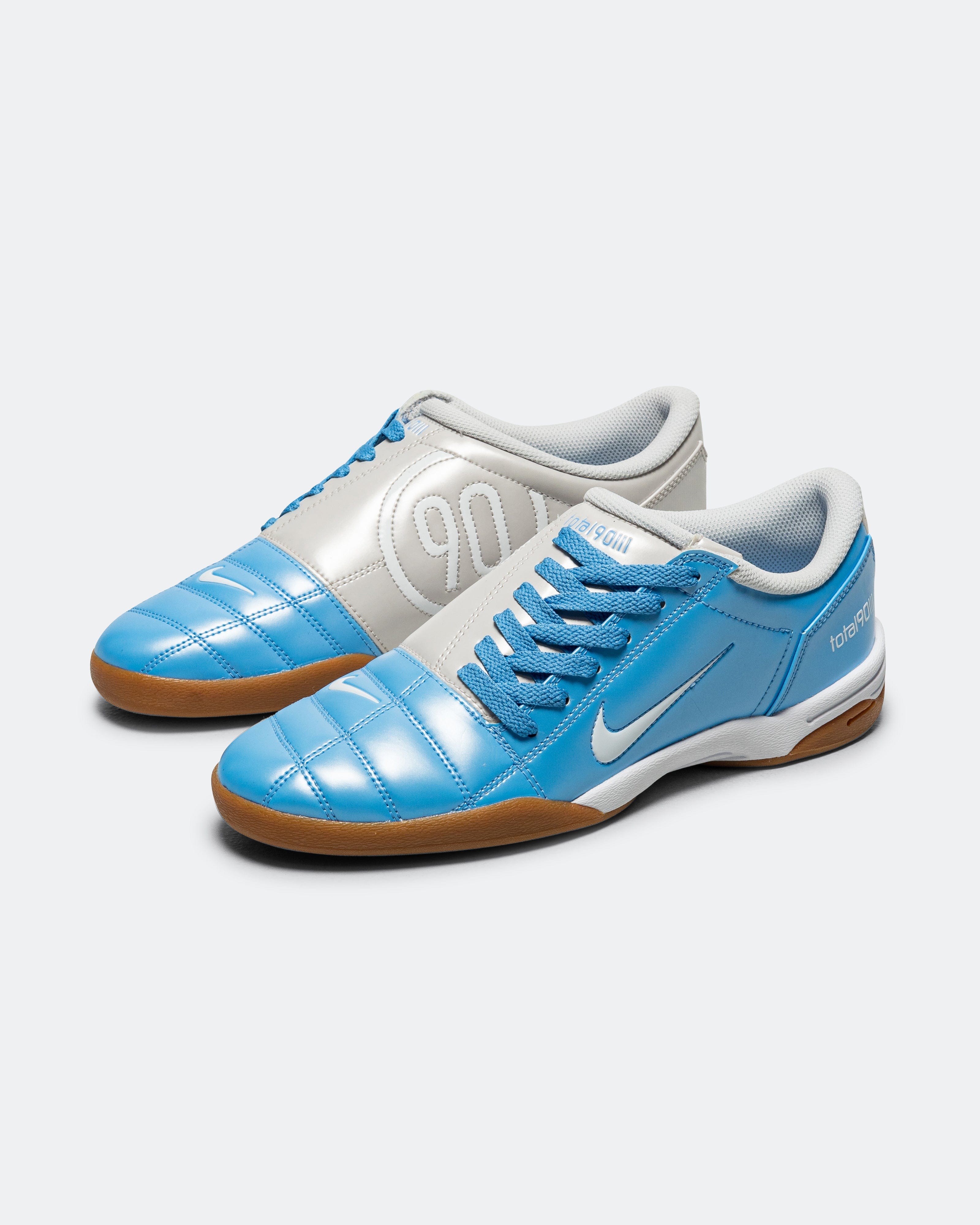 Nike Total 90 - University Blue/White