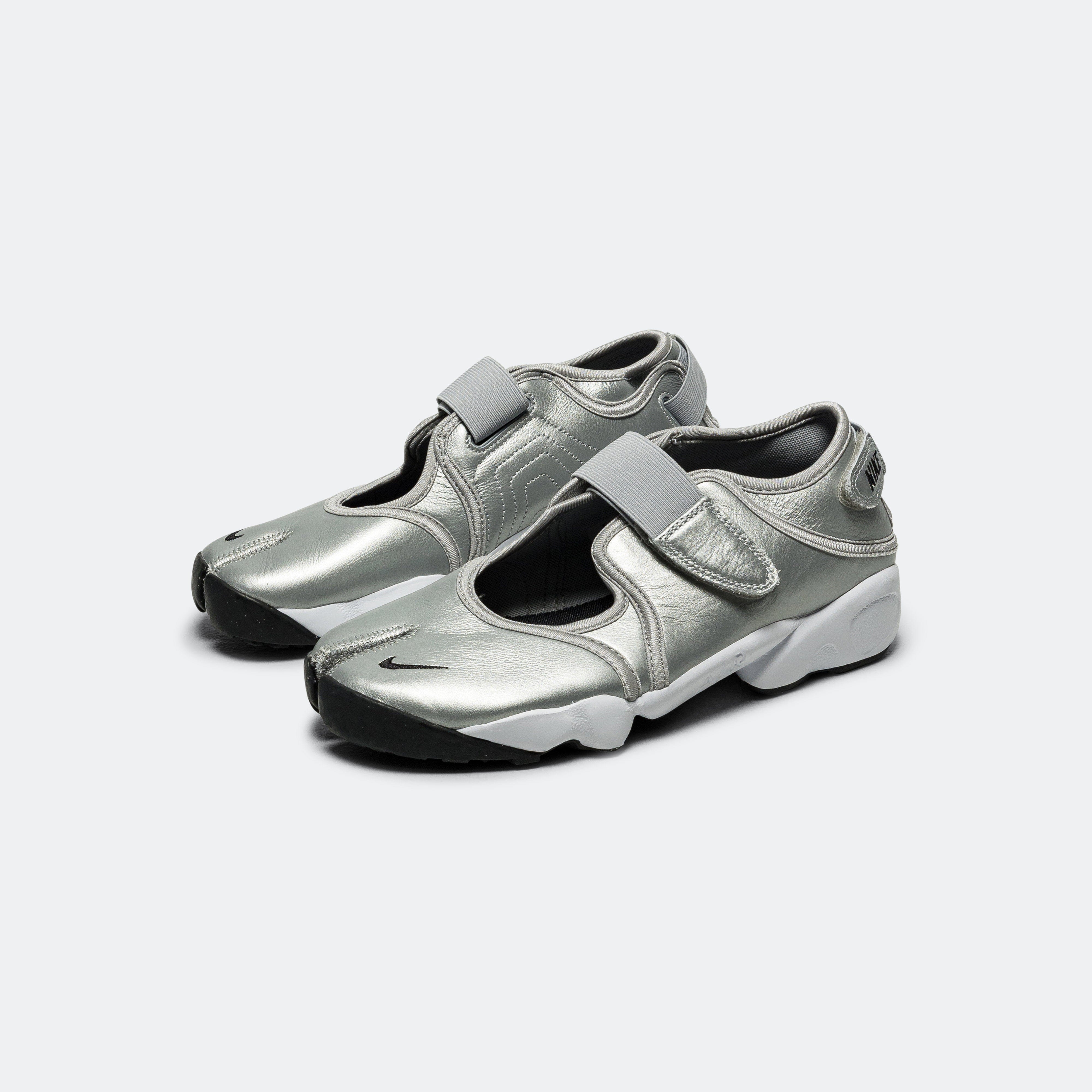 Nike Womens Air Rift - Metallic Silver/Sail - Black