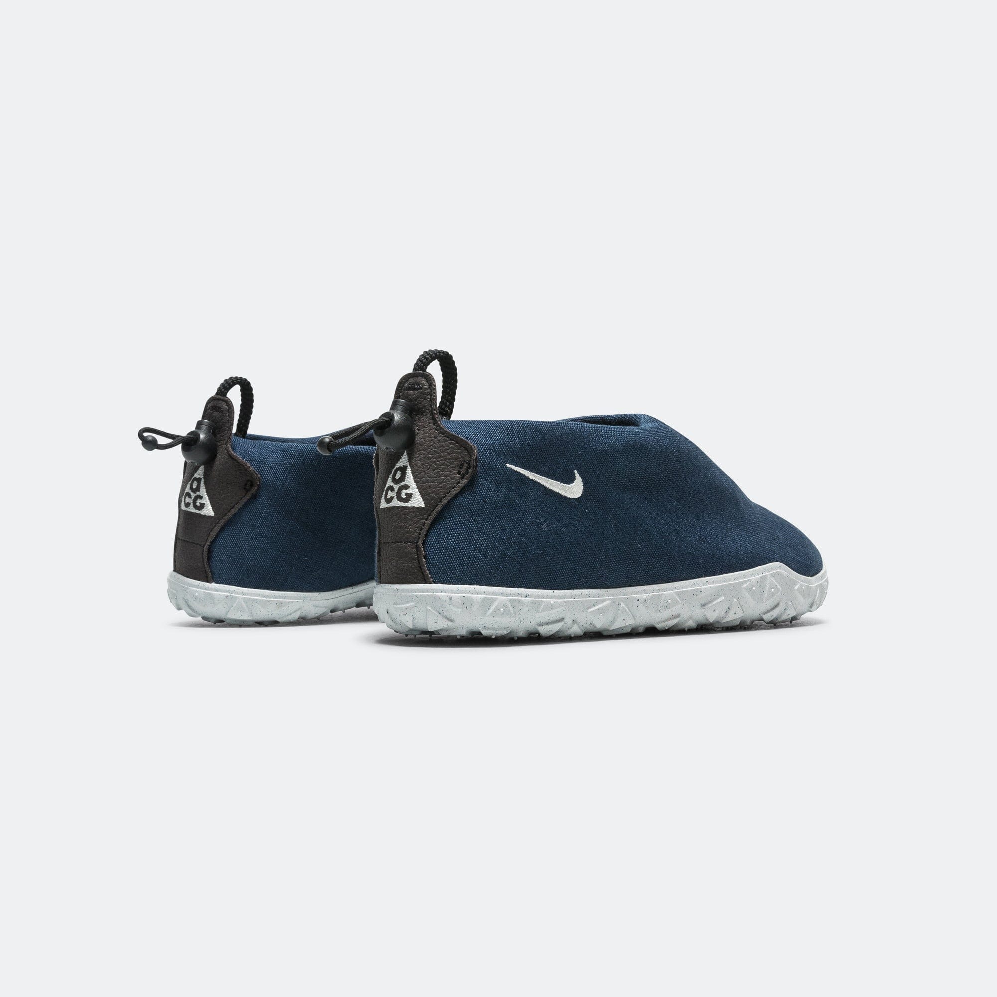 Nike Moc - Armory Navy/Sail - Black - University Red