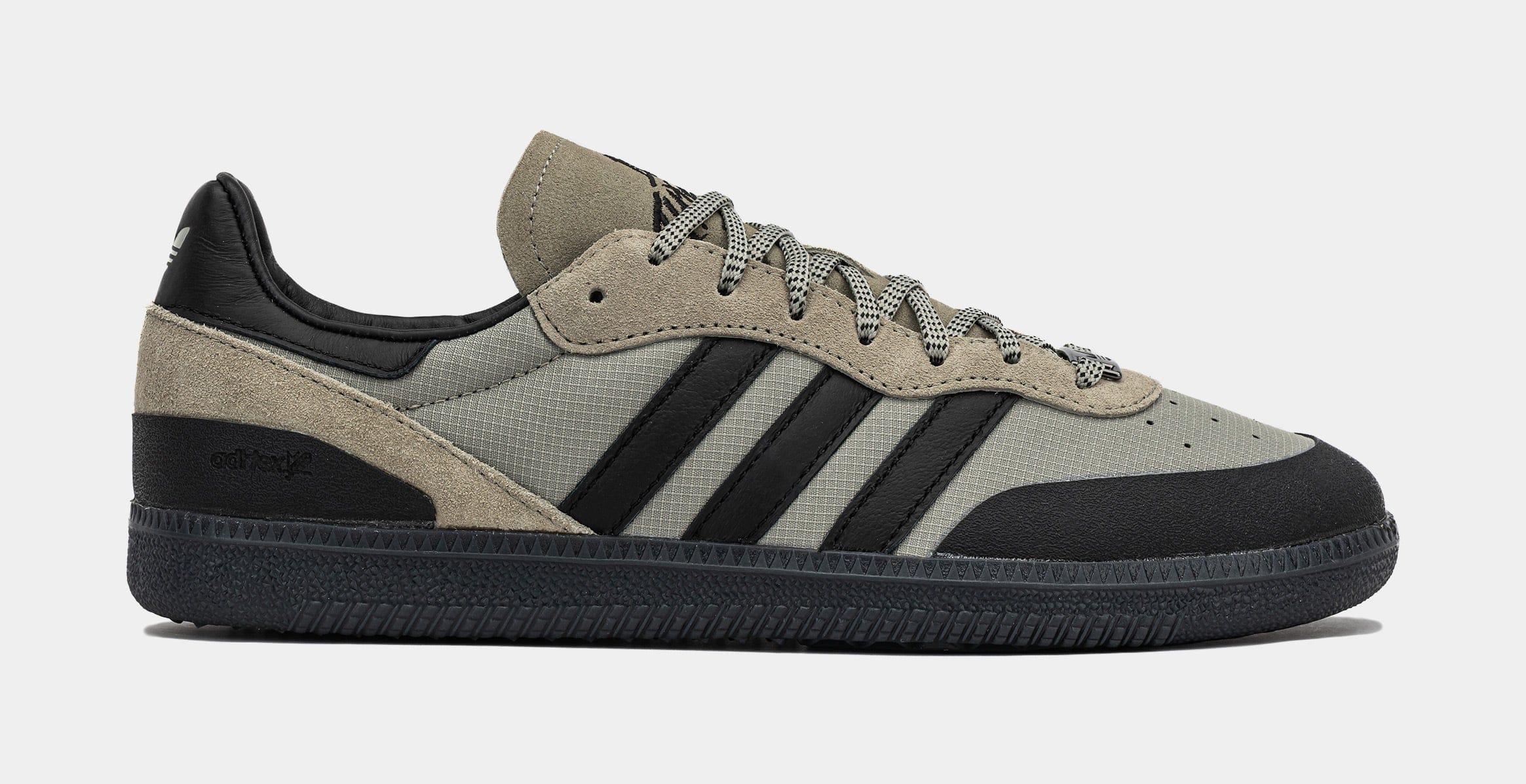 adidas 100 Thieves Palos Hills Mens Lifestyle Shoes (Silver/Black)