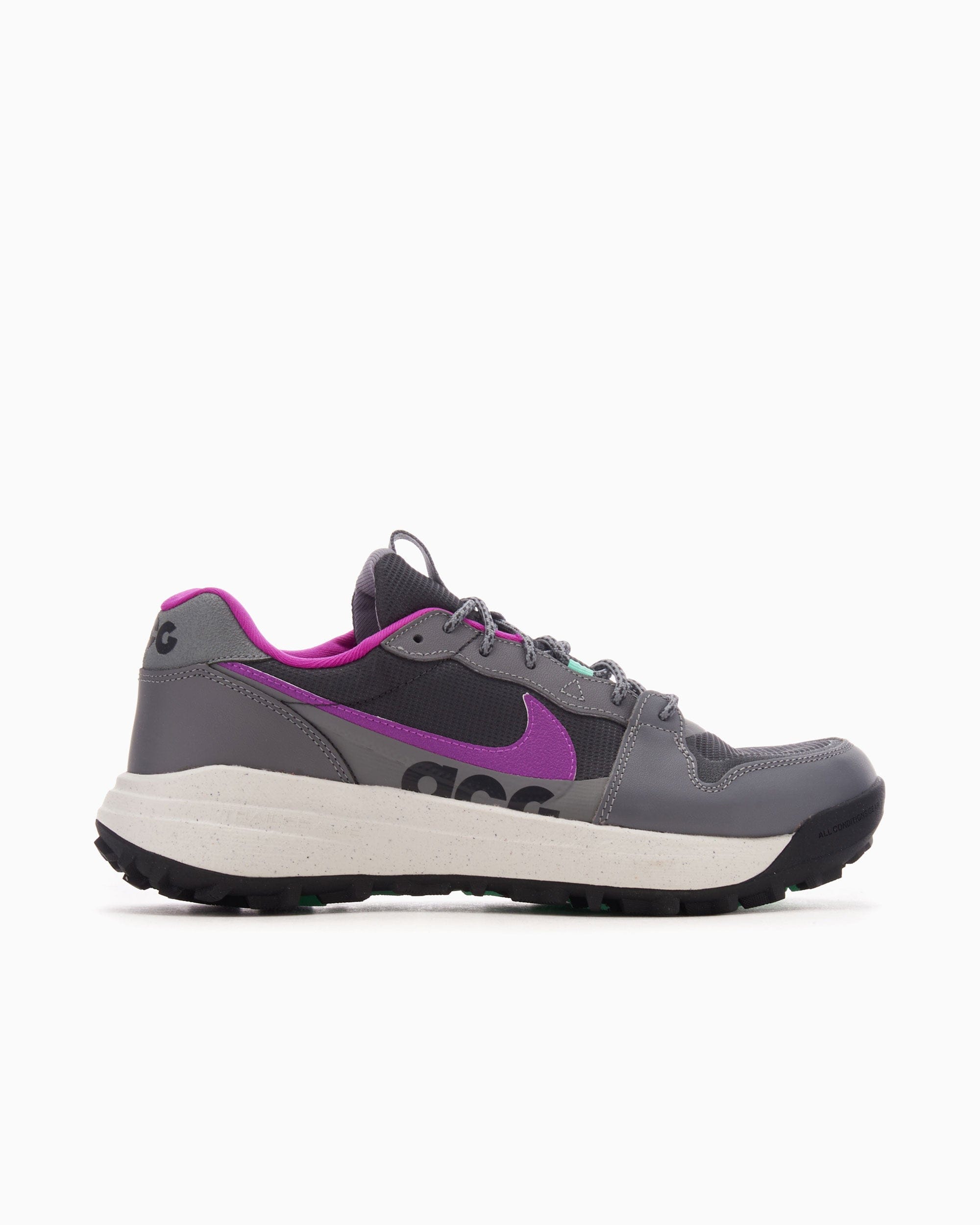 Nike ACG Lowcate