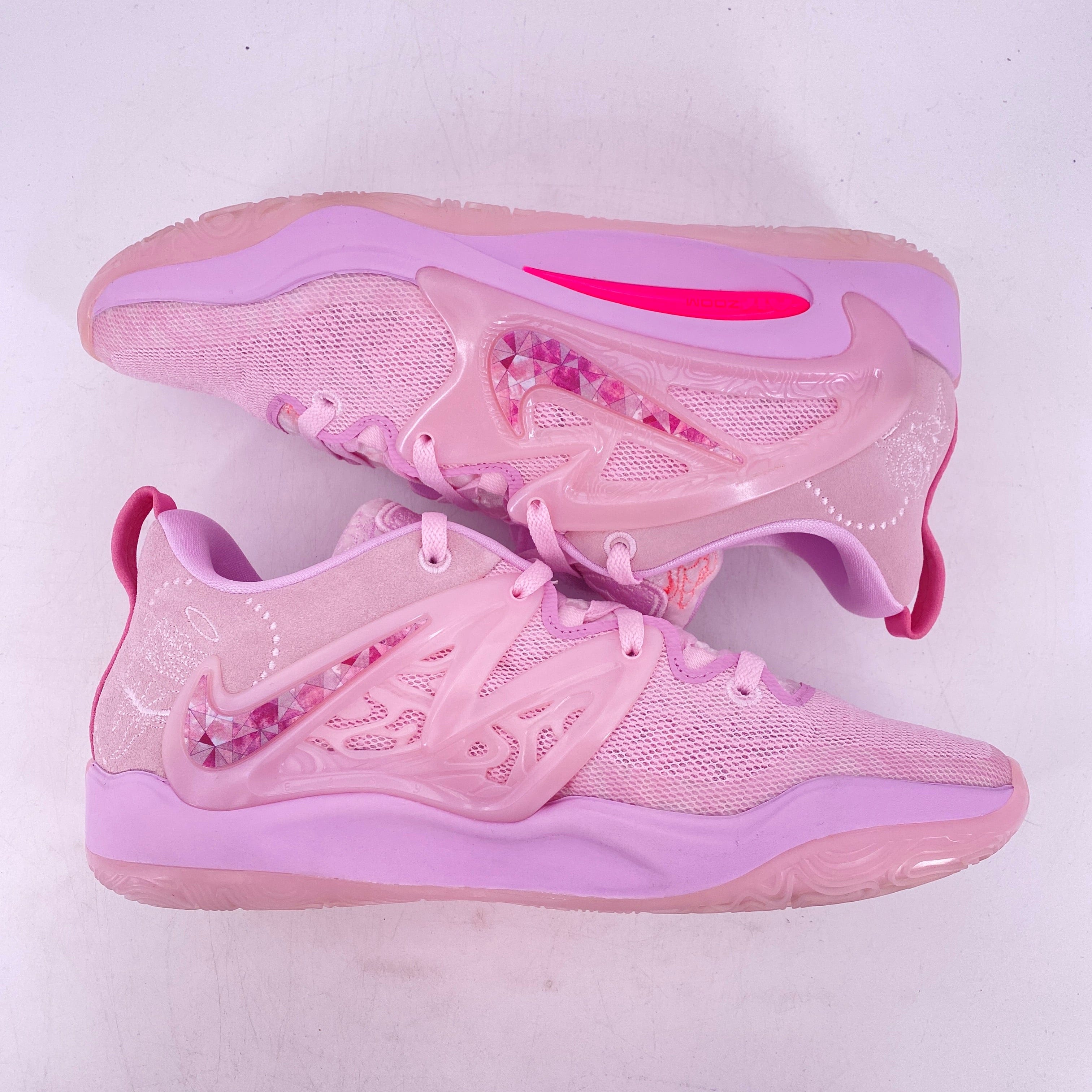 Nike KD 15 Aunt Pearl 2022 New Size 11
