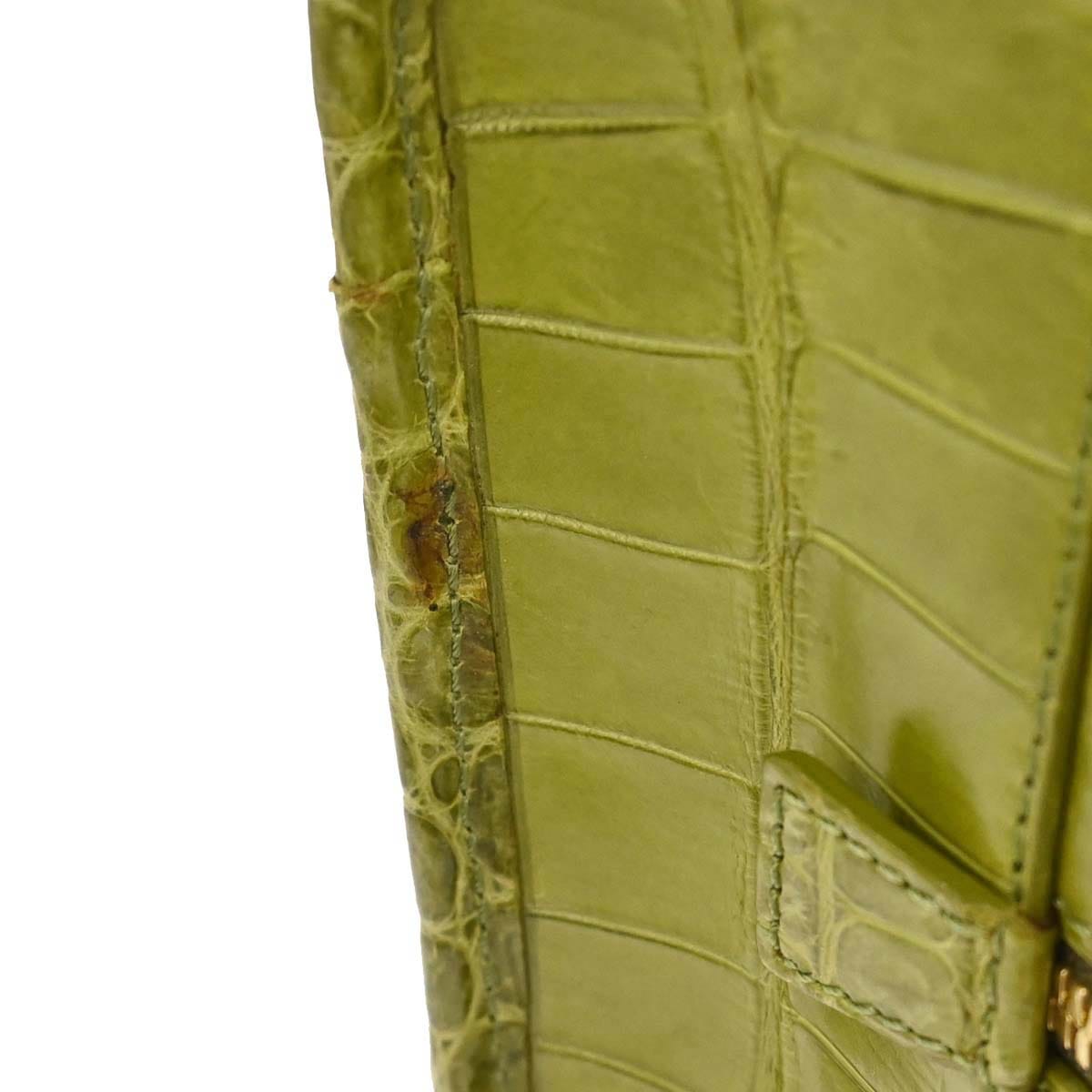 Loewe * Green Crocodile Amazona 36 Handbag
