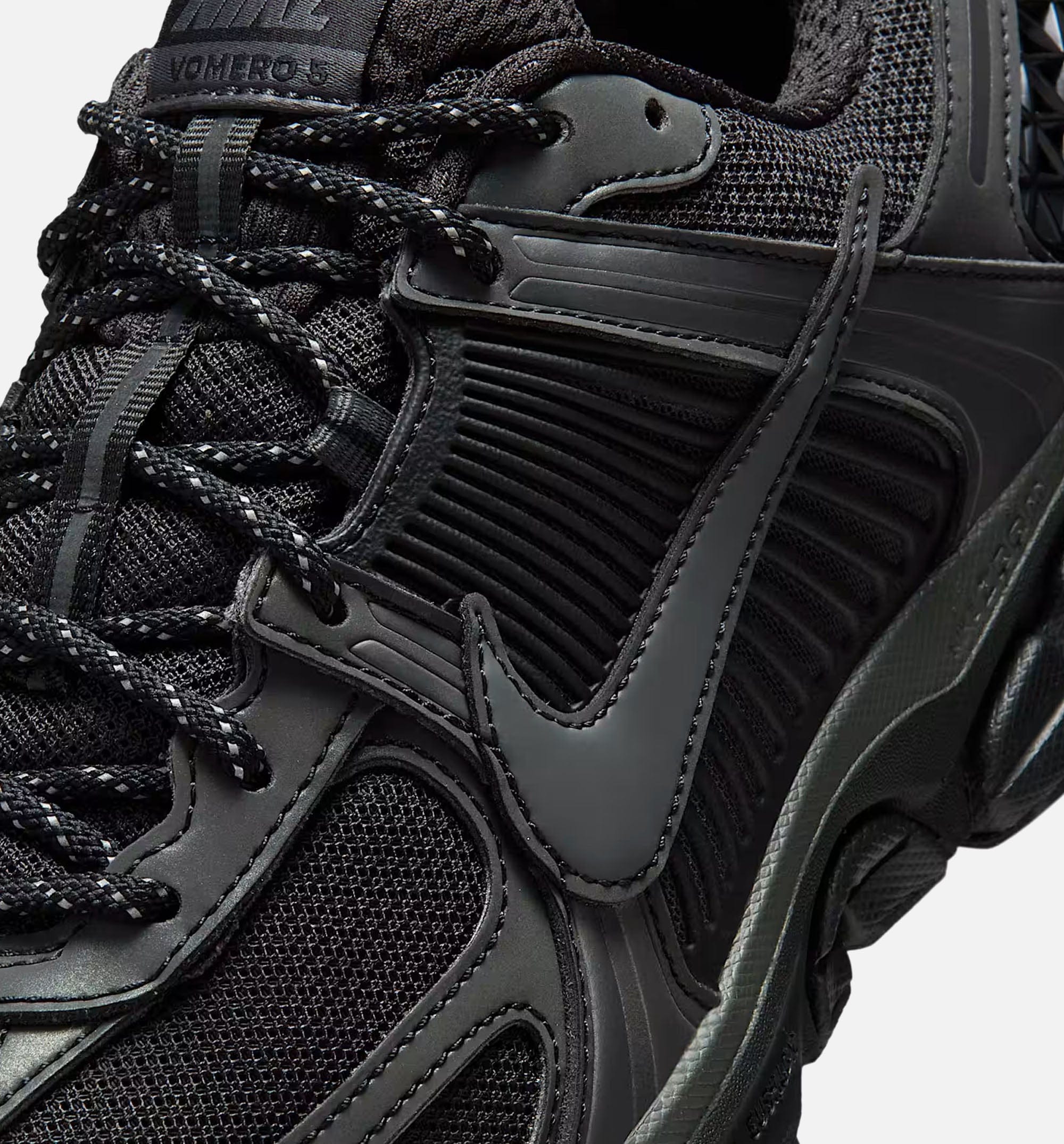 Nike Zoom Vomero 5 SE Mens Lifestyle Shoe - Black/Anthracite/Light Lemon Twist/Black