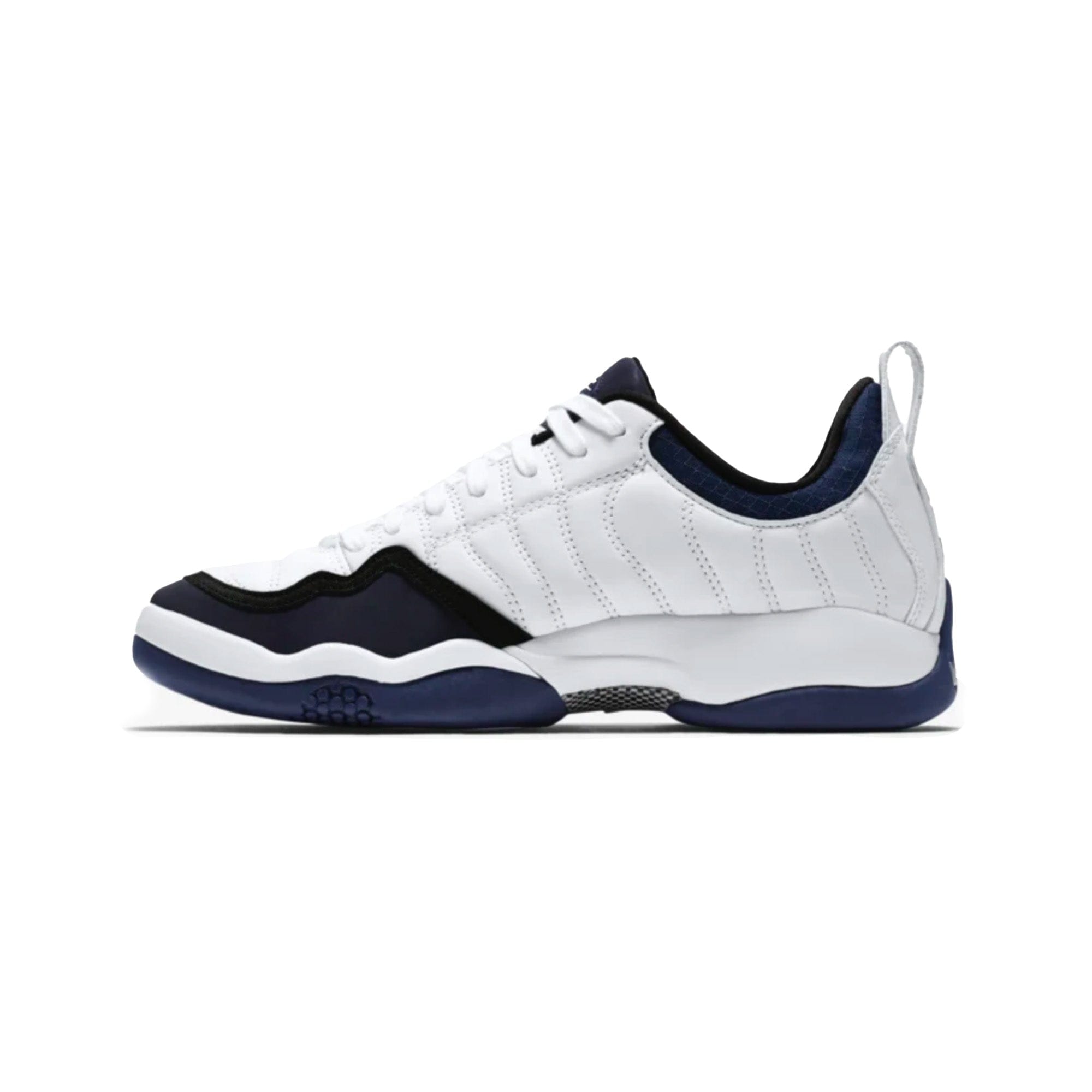 Nike Air Zoom Oscillate Tennis Shoes White / Black