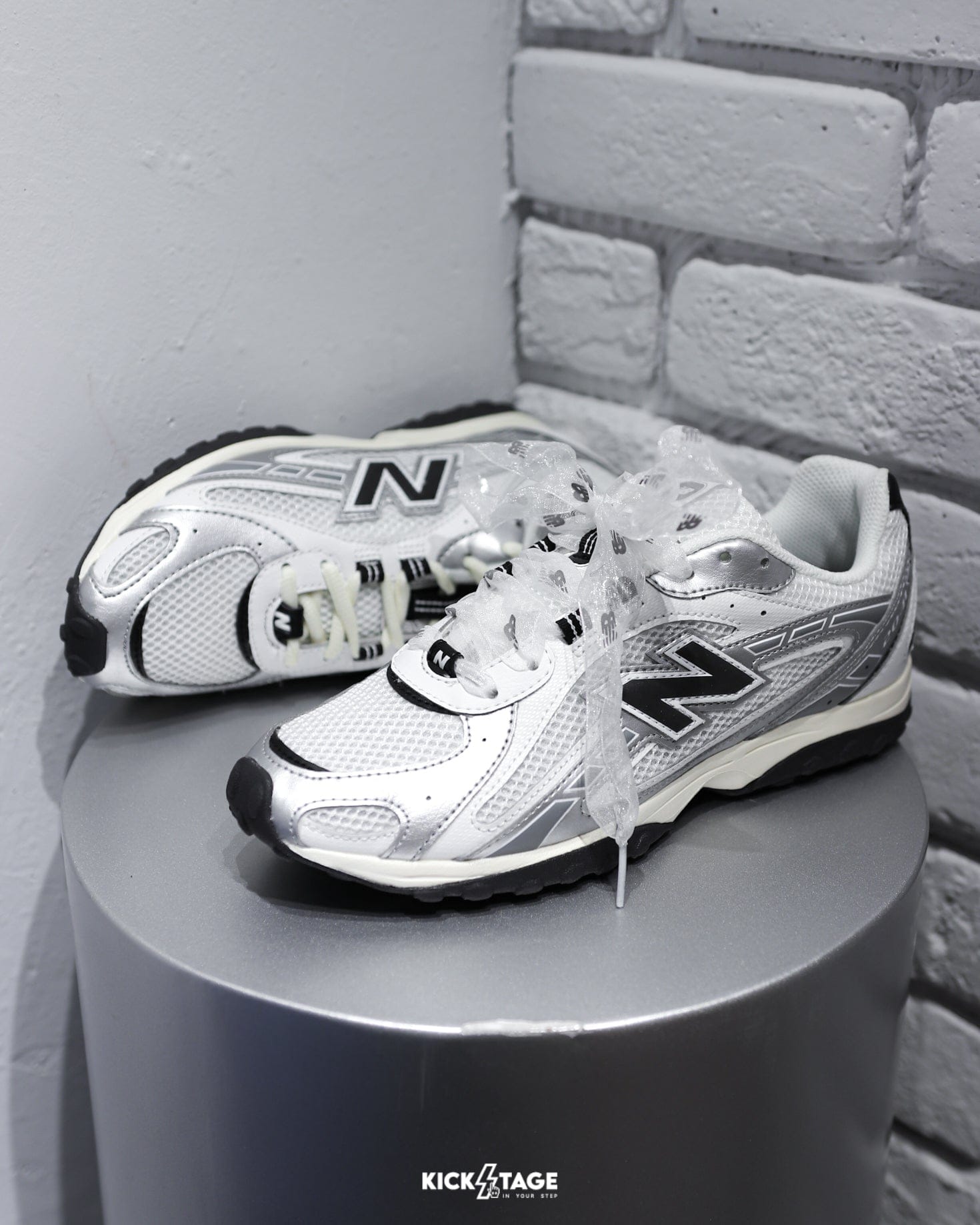 New Balance Unisex 204 l Lifestyle Shoes